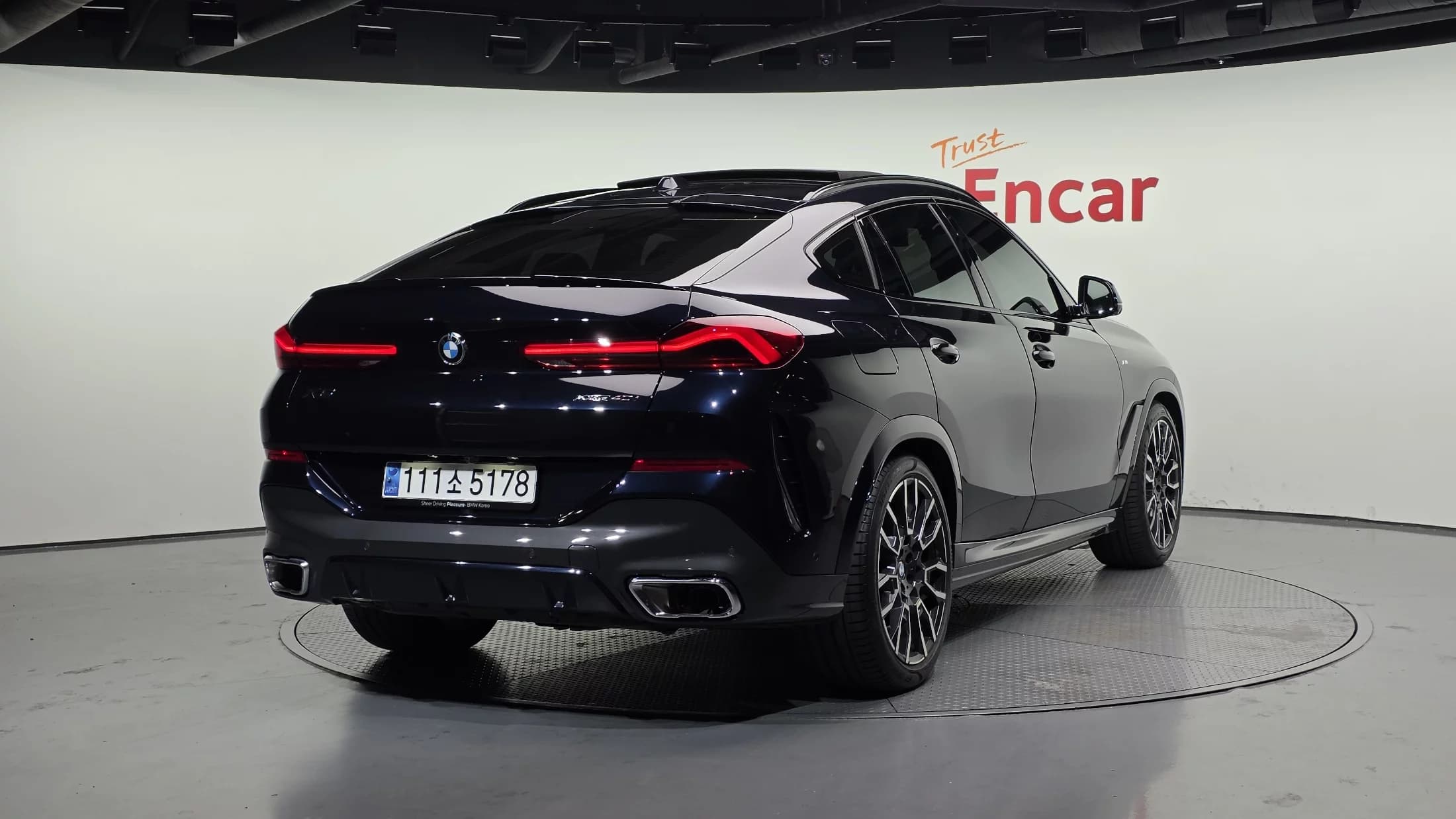 BMW X6 xDrive40i M Sport, 2023 г. 15758 км. — фото 2