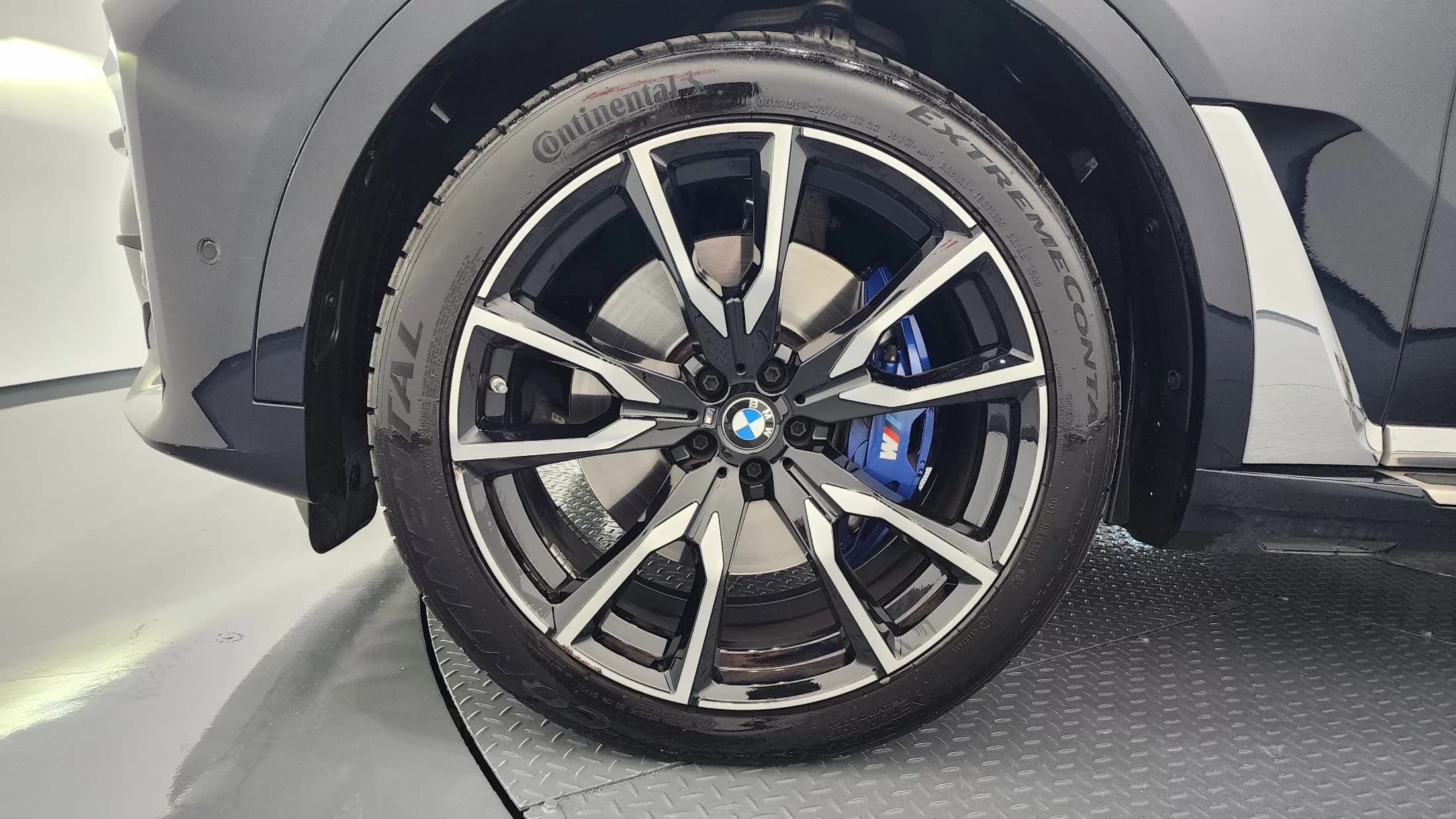 BMW X7 xDrive 40i M Sport 6STR, 2022 г. 72414 км. — фото 5