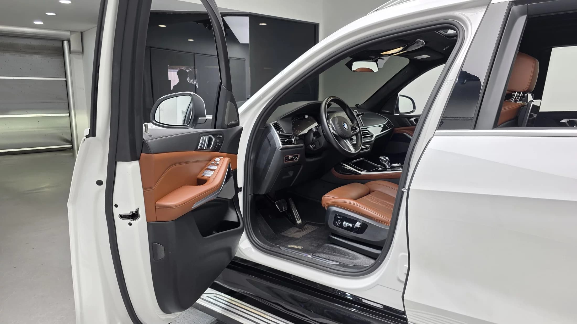 BMW X7 xDrive 40i M Sport 6STR, 2022 г. 45115 км. — фото 11