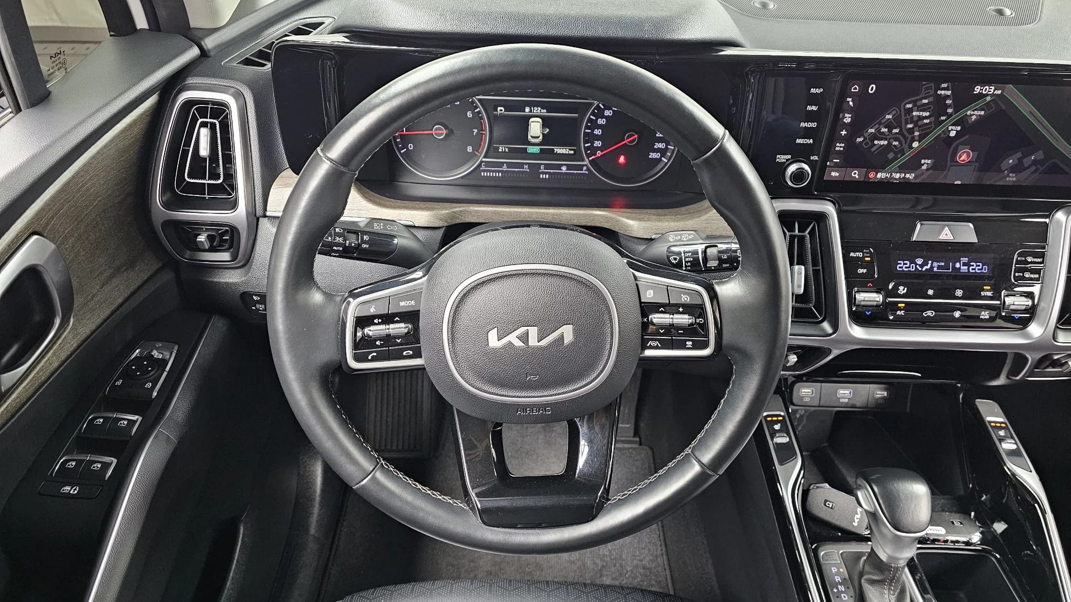 Kia Sorento Gasoline 2.5T 2WD Trendy, 2022 г. 79907 км. — фото 13