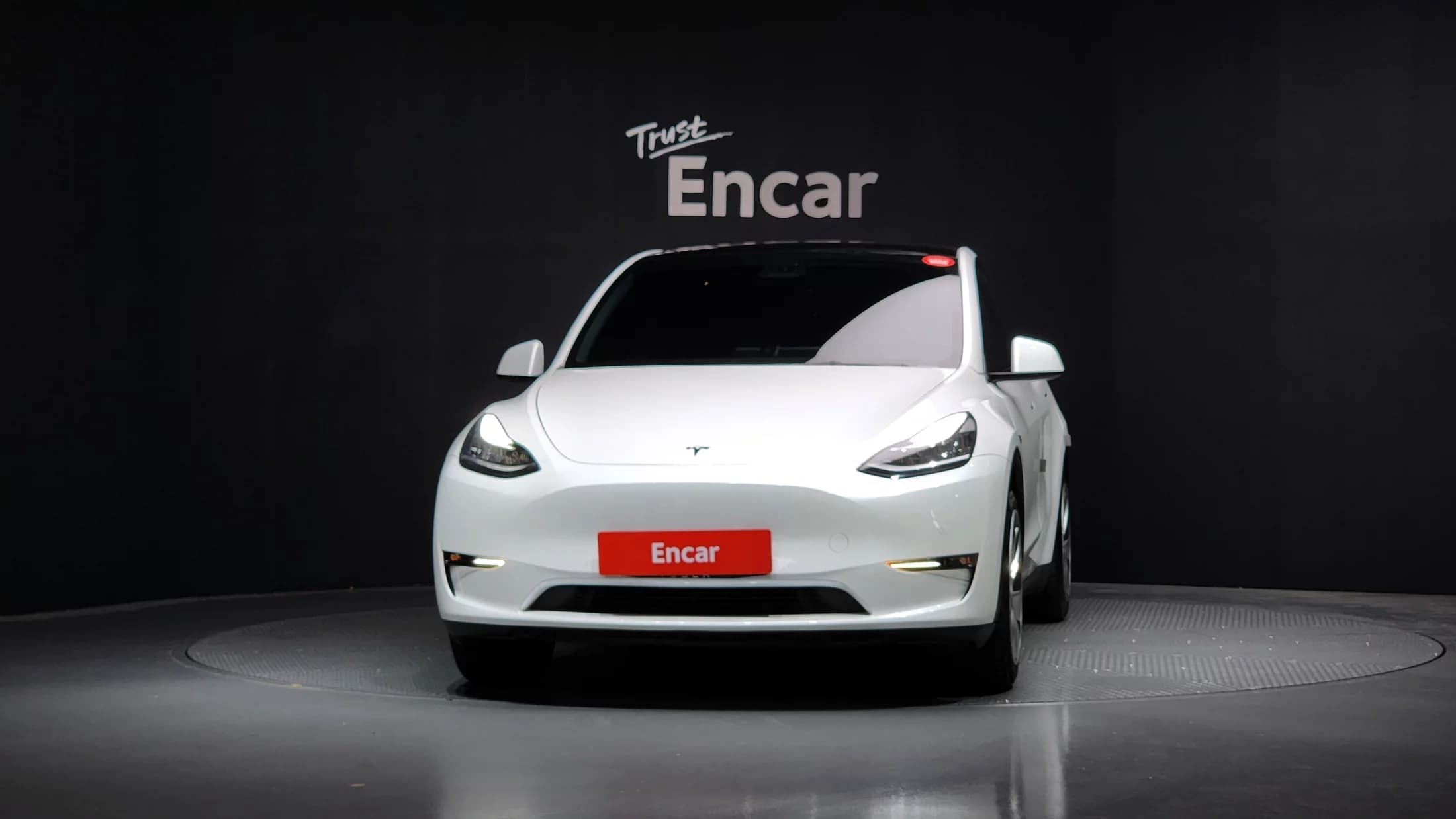 Tesla Model Y Standard Range, электромобиль, 2021 г. 90175 км. — фото 3