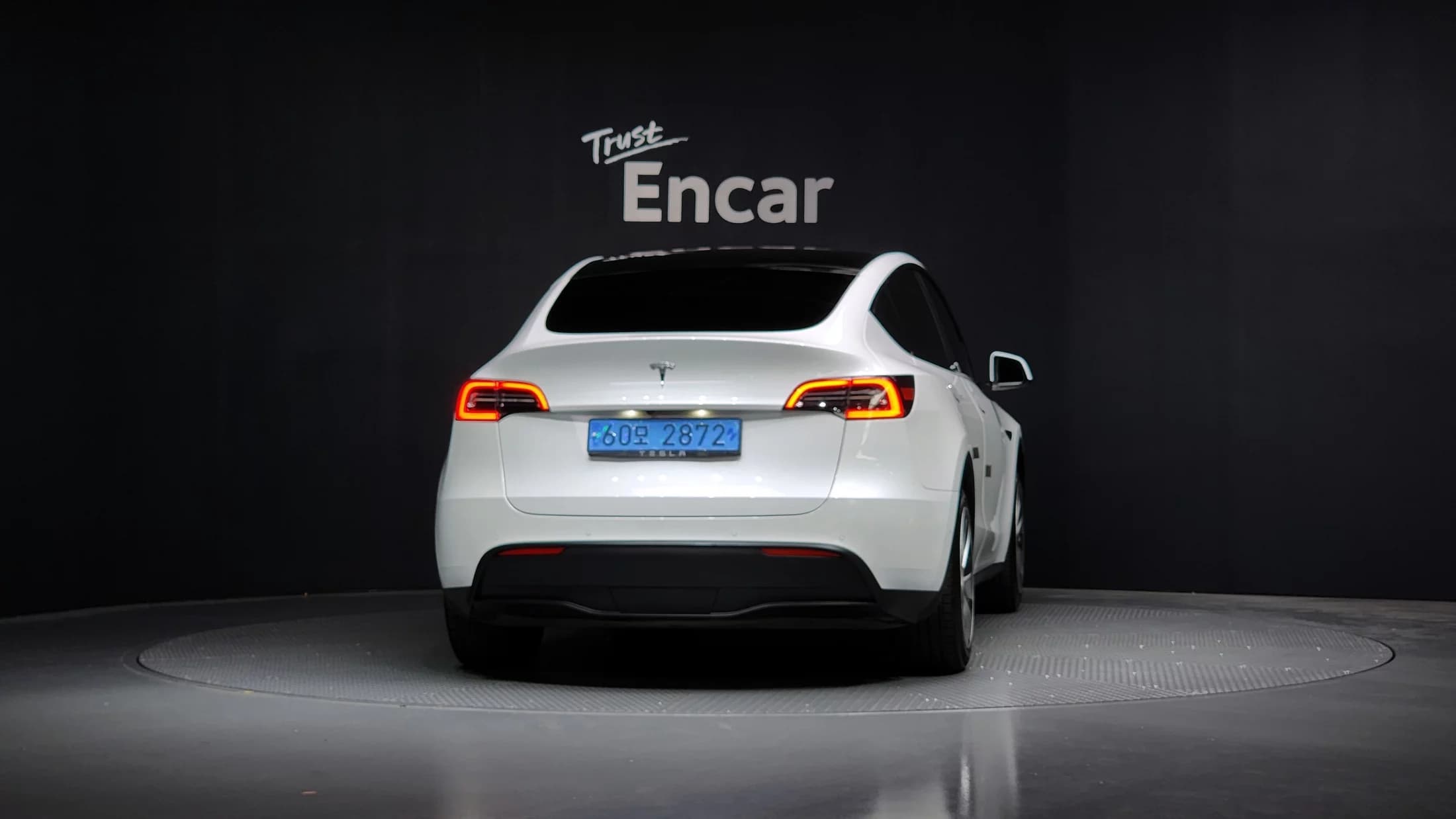 Tesla Model Y Standard Range, электромобиль, 2021 г. 90175 км. — фото 4