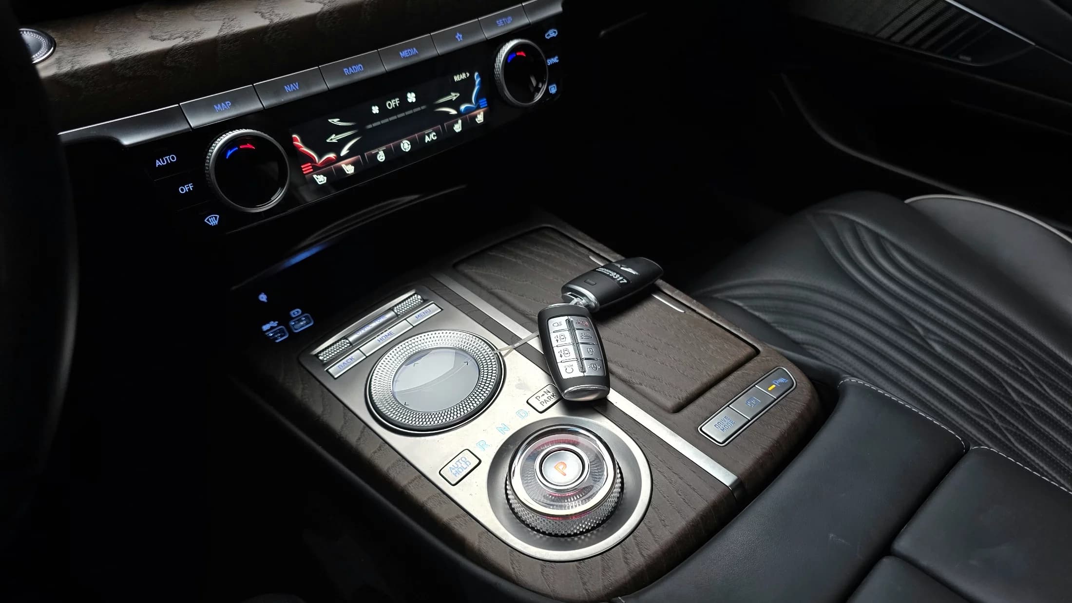 Genesis G80 Gasoline 3.5 Turbo AWD, 2021 г. 59432 км. — фото 9