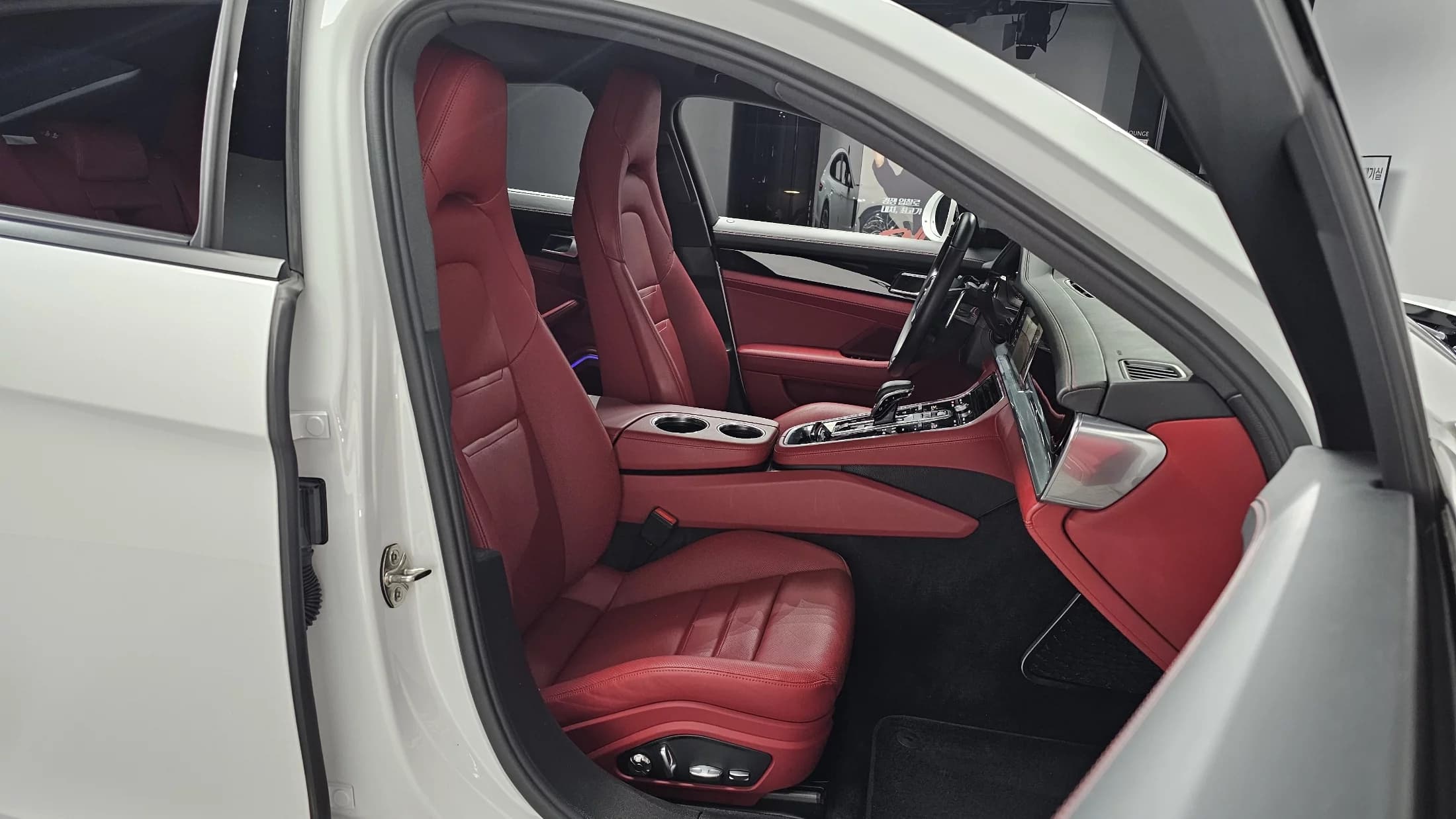 Porsche PANAMERA 2.9 AWD, 2021 г. 38676 км. — фото 10