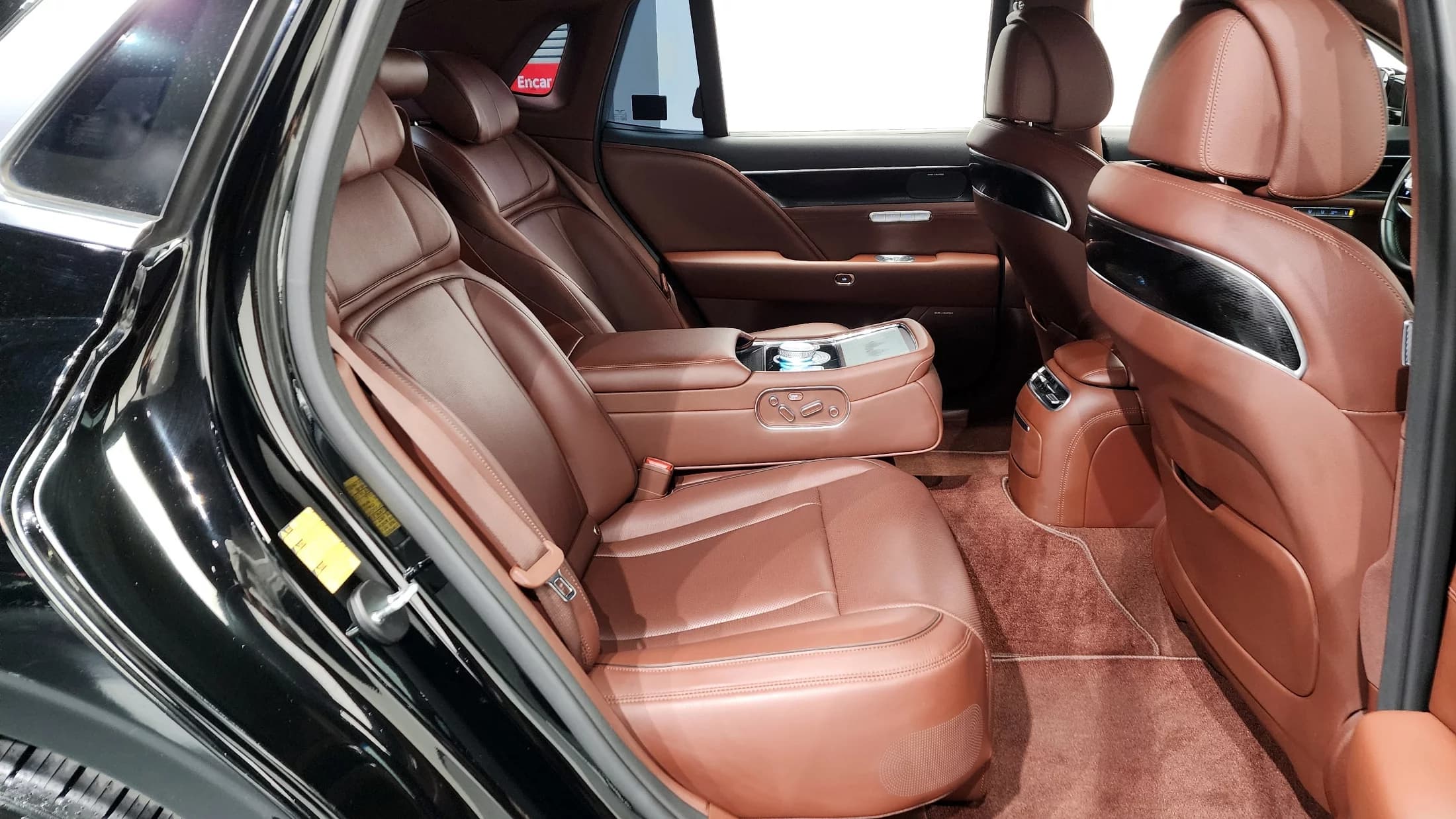 Genesis G90 Gasoline 3.5 Turbo AWD, 2022 г. 60902 км. — фото 12