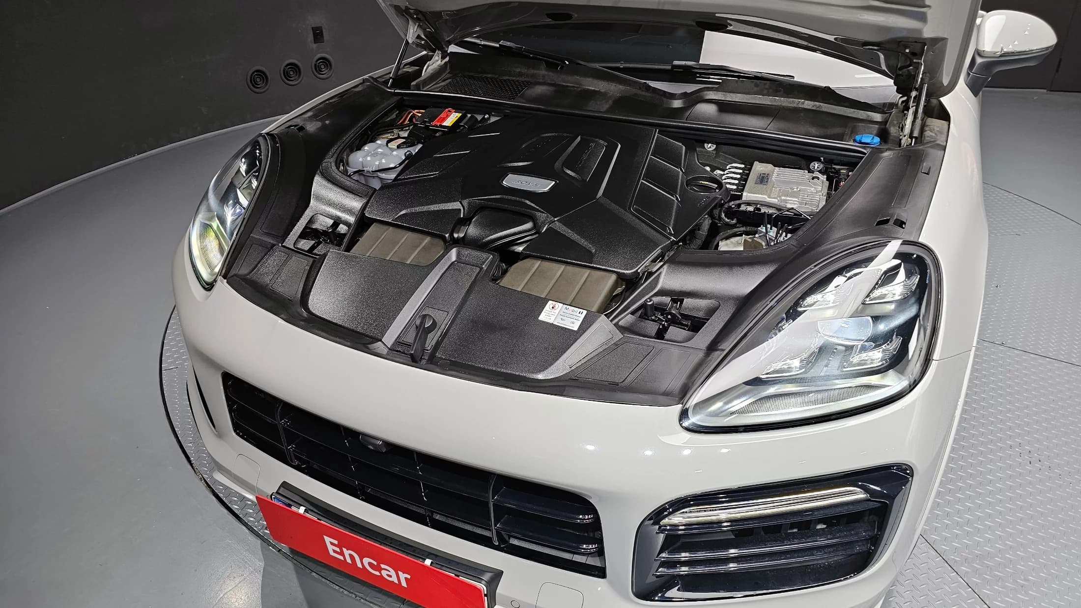 Porsche CAYENNE 3.0 Coupe, 2021 г. 33848 км. — фото 6