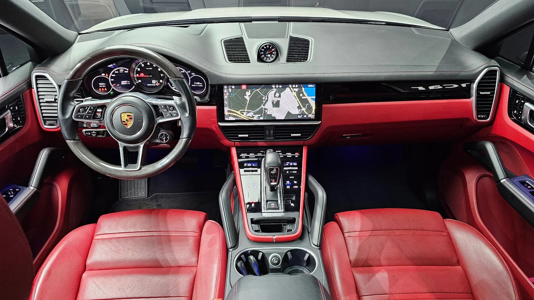 Porsche CAYENNE 3.0 Coupe, 2021 г. 33848 км. — фото 7