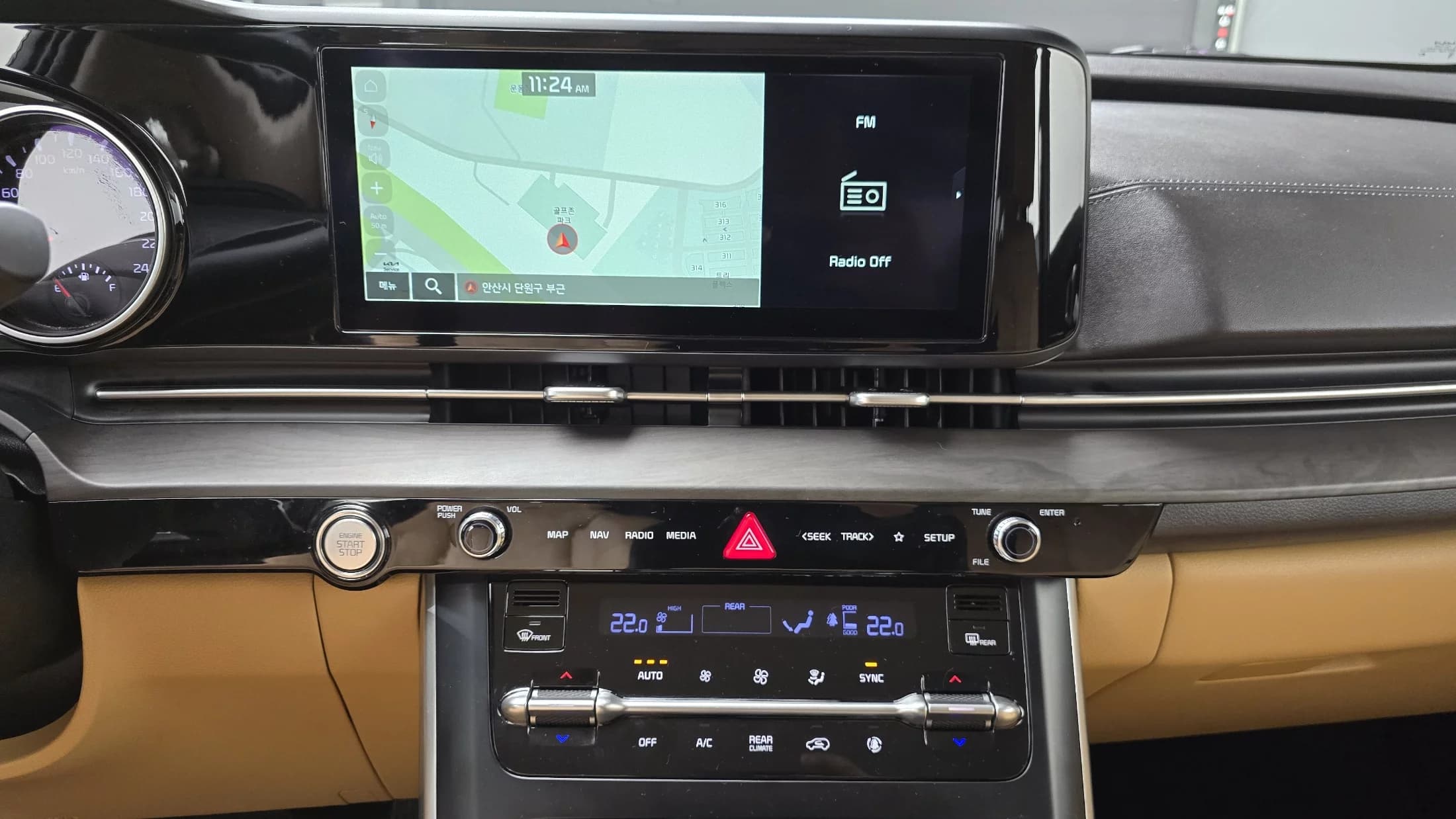 Kia Carnival 9-Seater Prestige, 2021 г. 121782 км. — фото 18