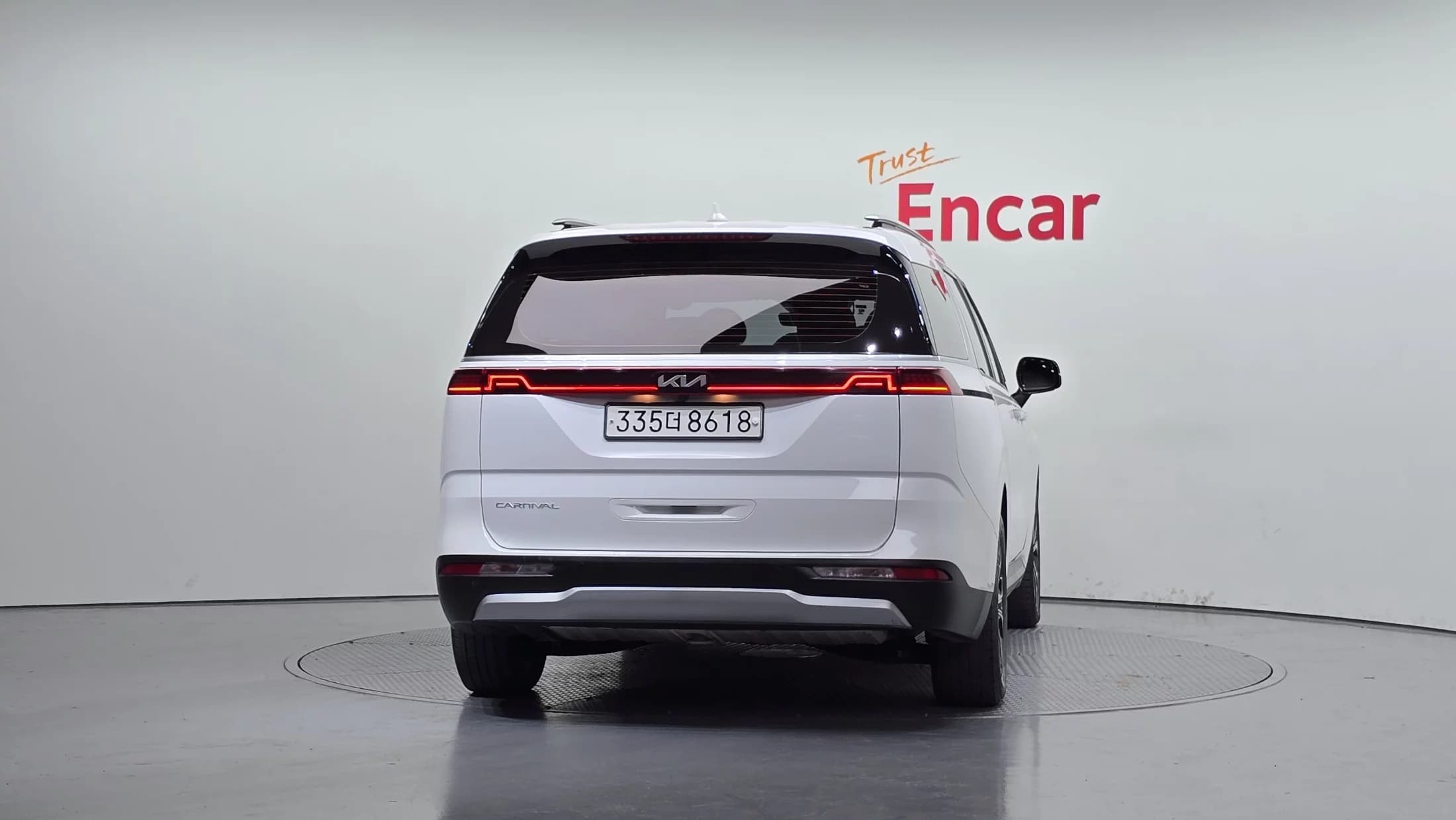 Kia Carnival 9-Seater Prestige, 2021 г. 121782 км. — фото 4