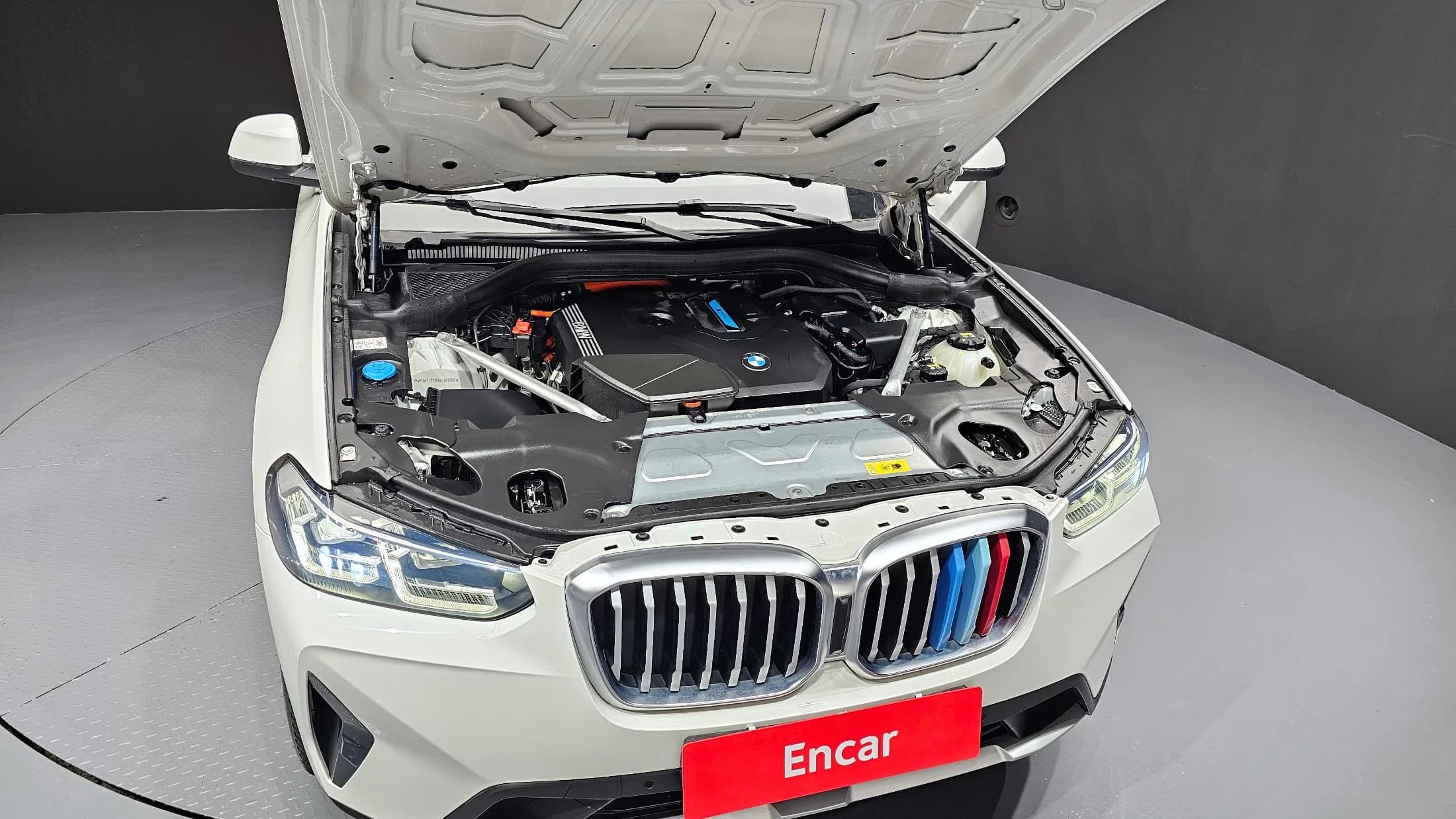 BMW X3 xDrive 30e, гибрид, 2021 г. 61553 км. — фото 6