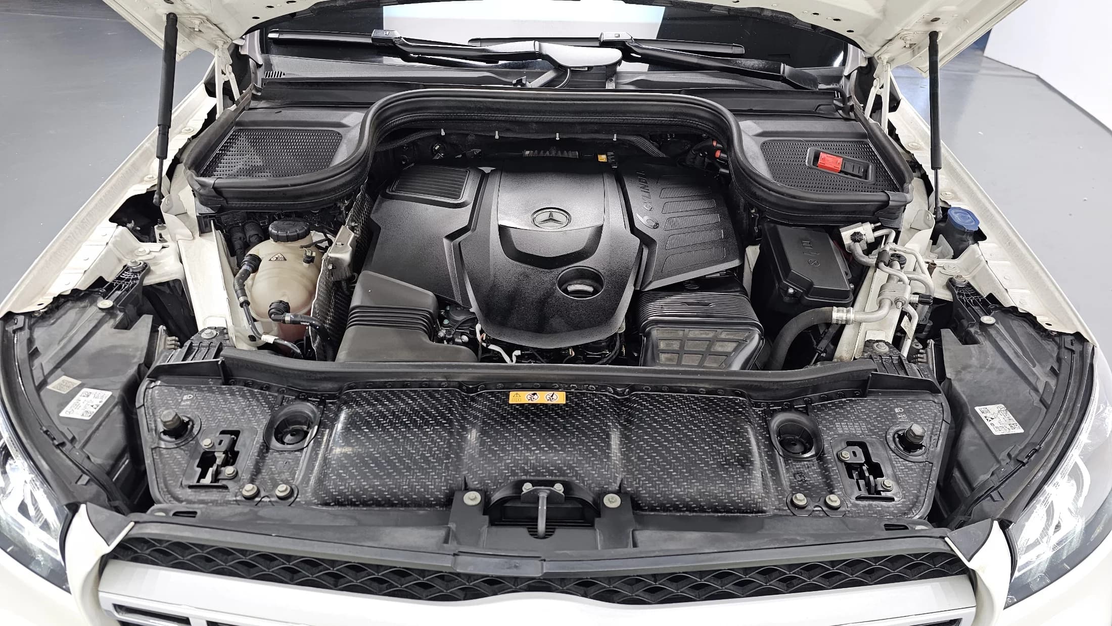 Mercedes-Benz GLS-Class GLS400d 4MATIC, 2022 г. 121897 км. — фото 6