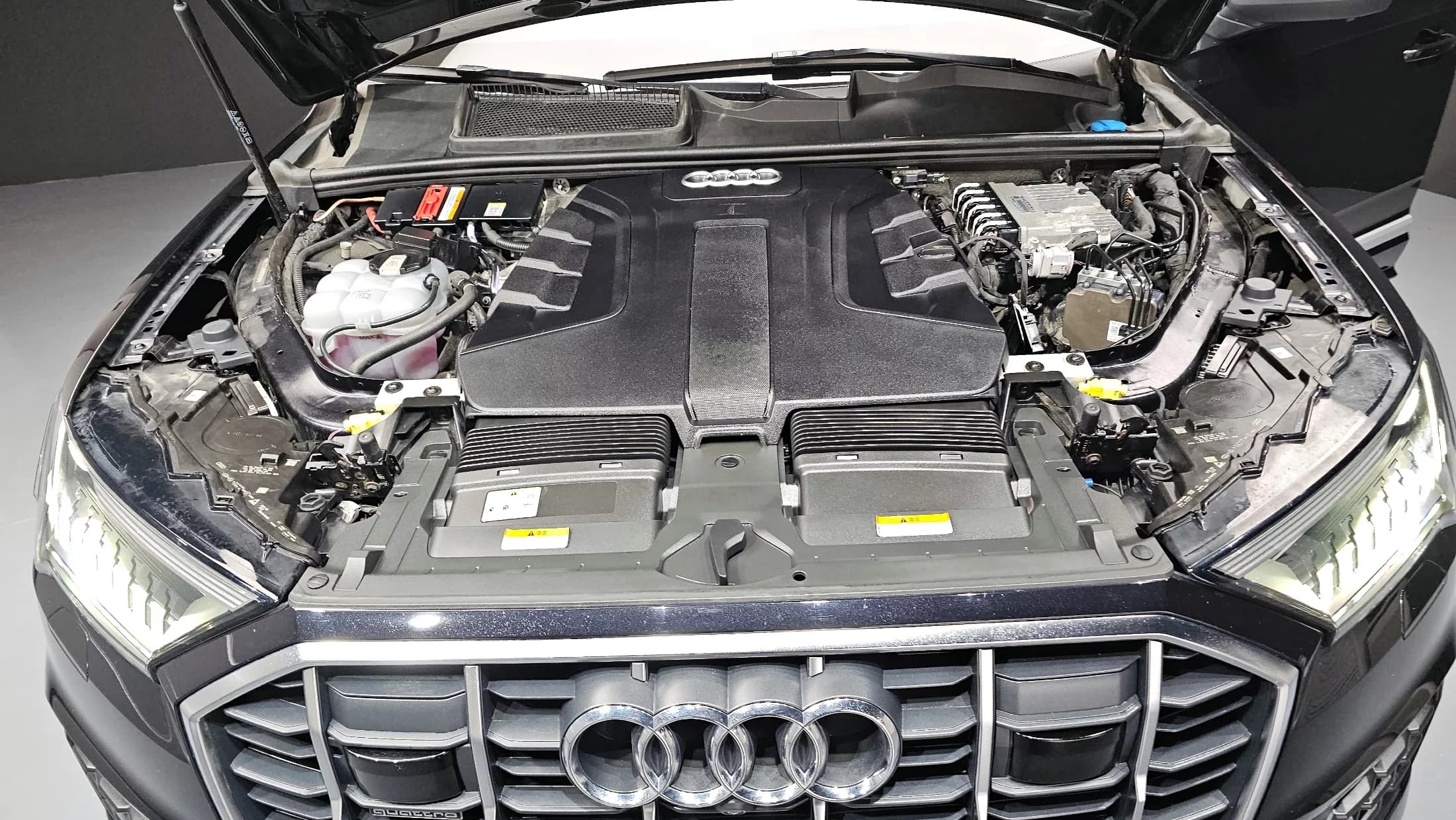 Audi Q7 45 TDI Quattro, 2021 г. 75558 км. — фото 6