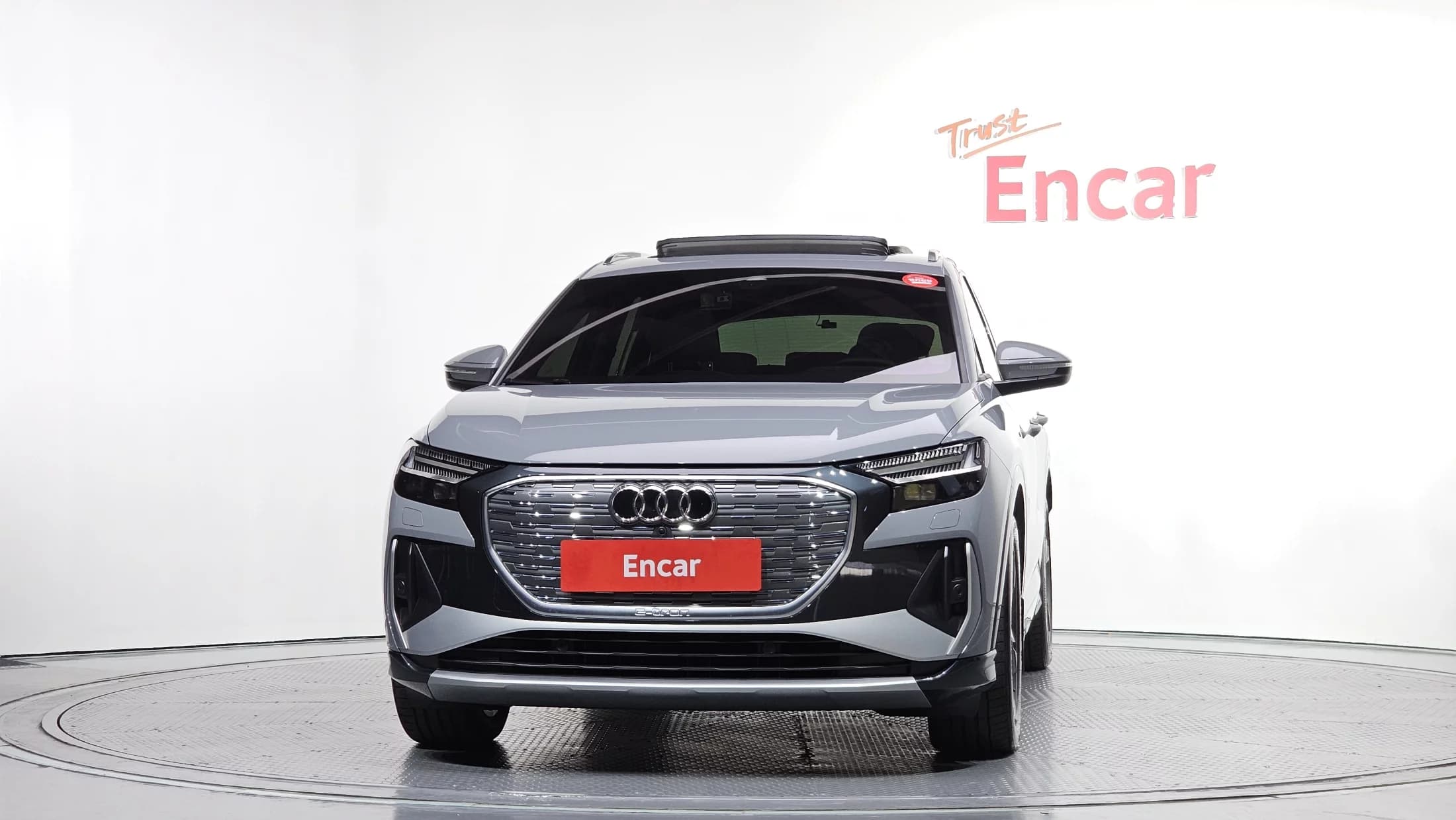 Audi Q4 e-tron 40 Premium, электромобиль, 2023 г. 33343 км. — фото 3