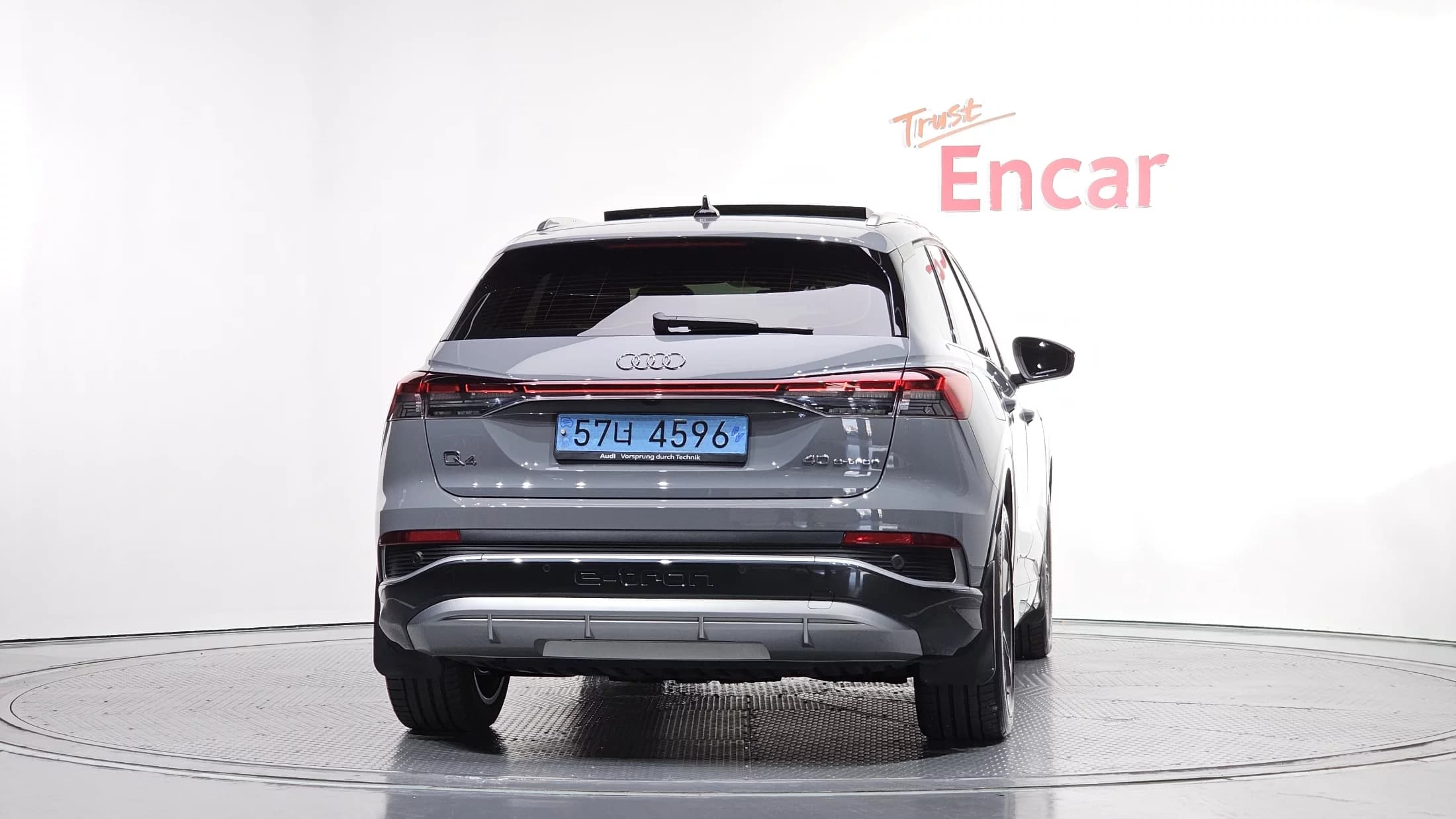 Audi Q4 e-tron 40 Premium, электромобиль, 2023 г. 33343 км. — фото 4