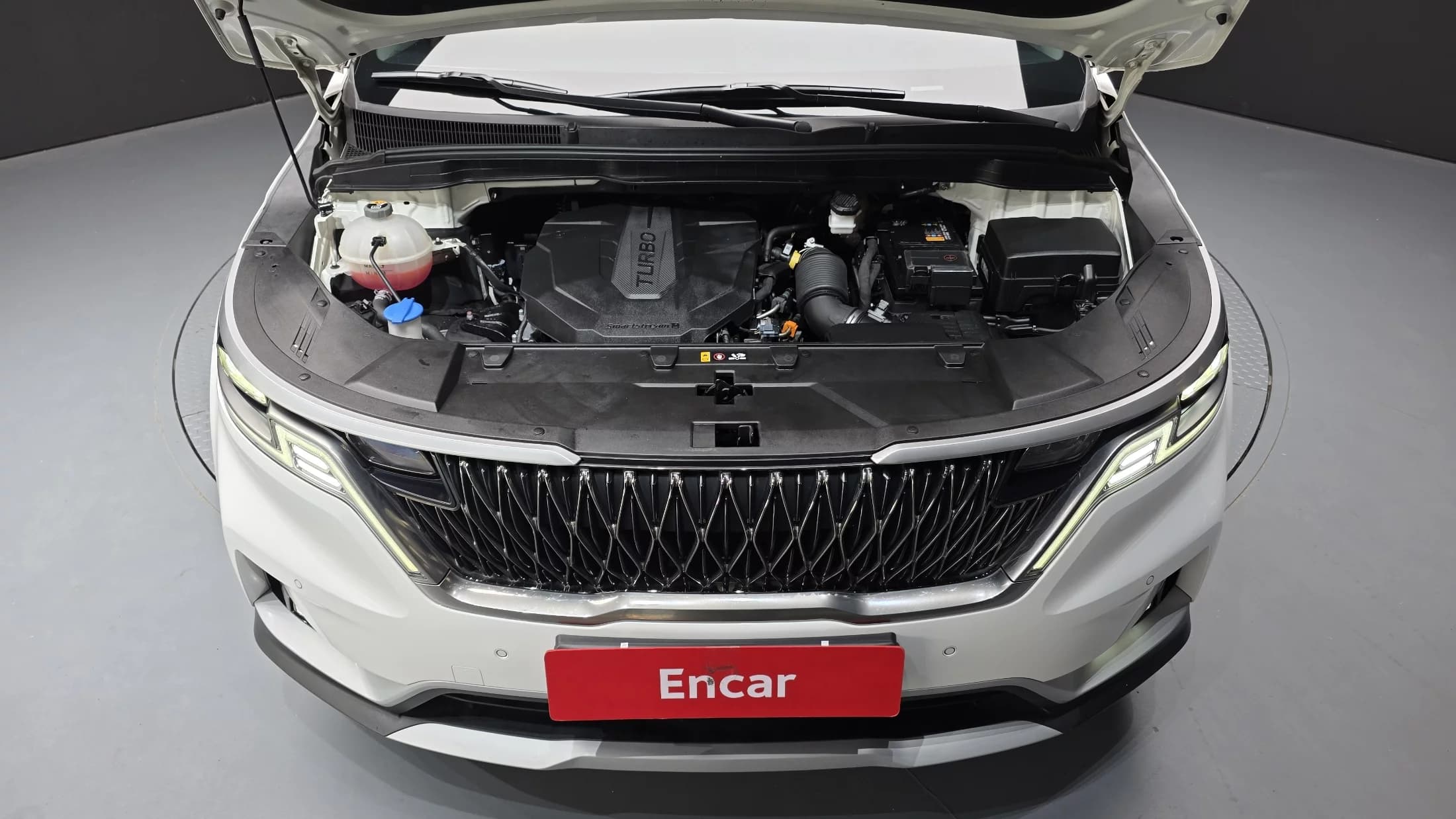 Kia Carnival 9-Seater Prestige, 2021 г. 90939 км. — фото 6