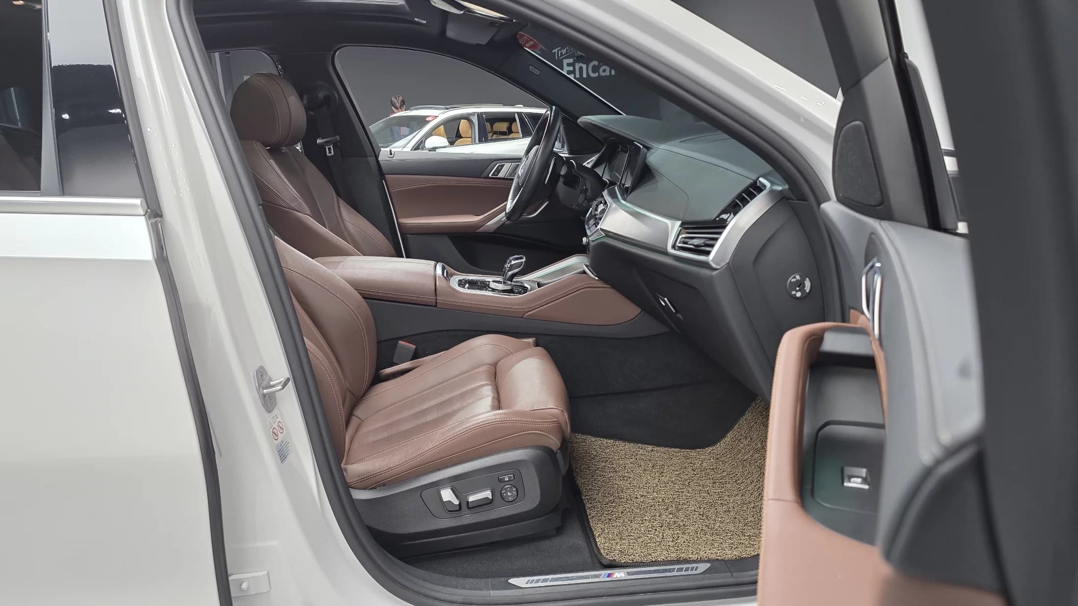 BMW X6 xDrive40i M Sport, 2022 г. 52019 км. — фото 10