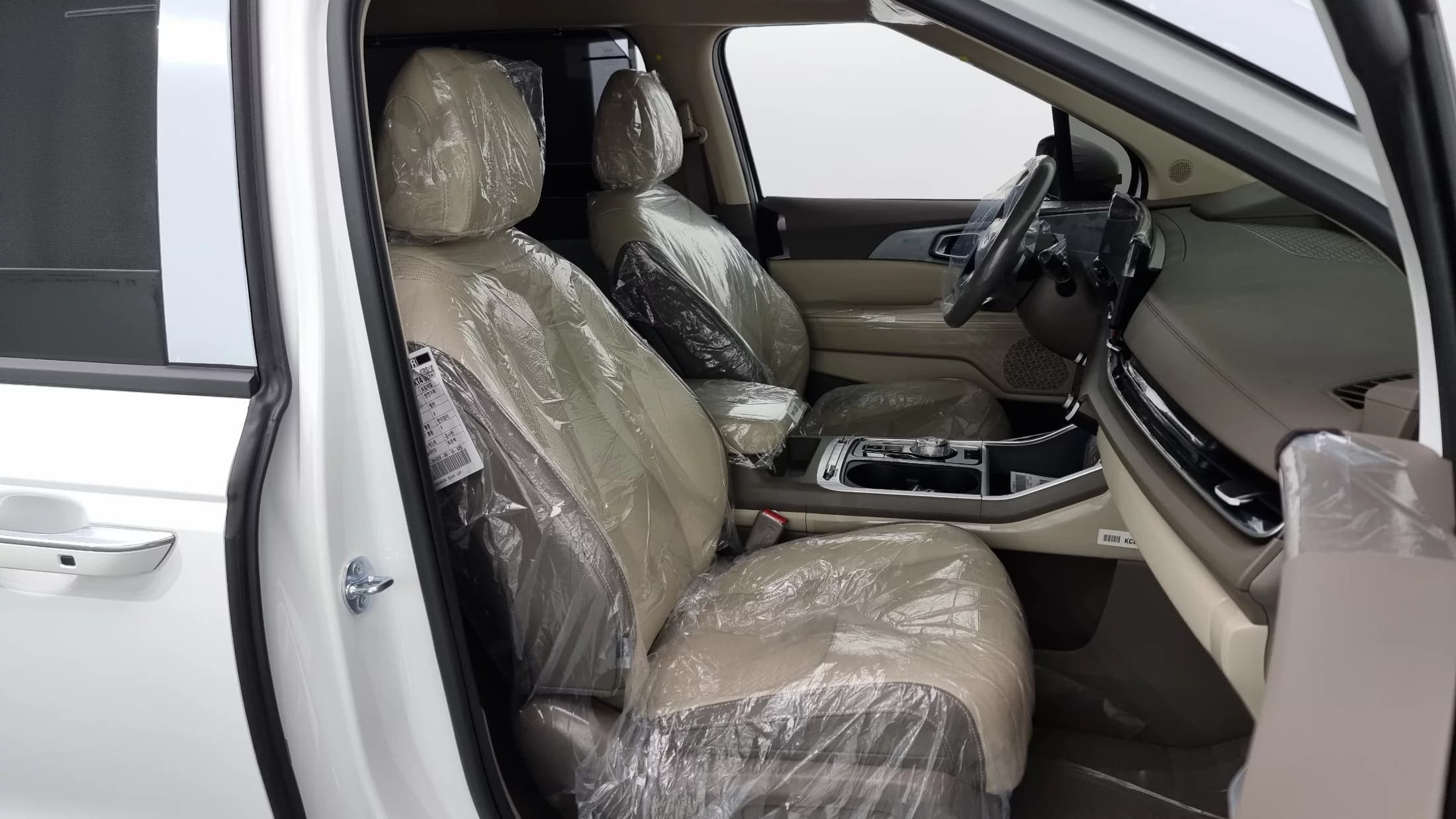 Kia Carnival Gasoline 7-Seater Noblesse, 2025 г. — фото 10