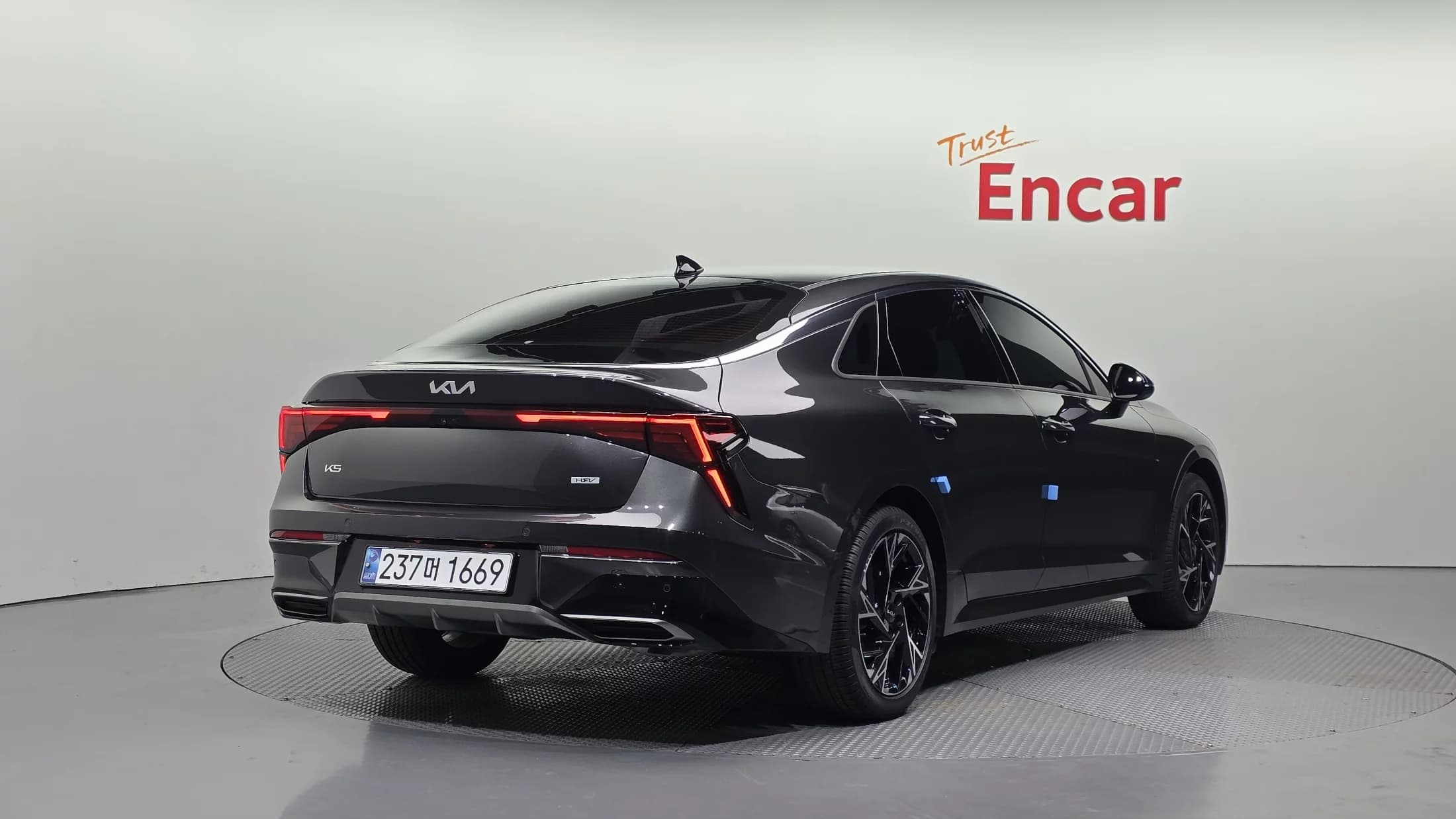 Kia K5 (Киа Оптима) Prestige, гибрид, 2024 г. 26789 км. — фото 2