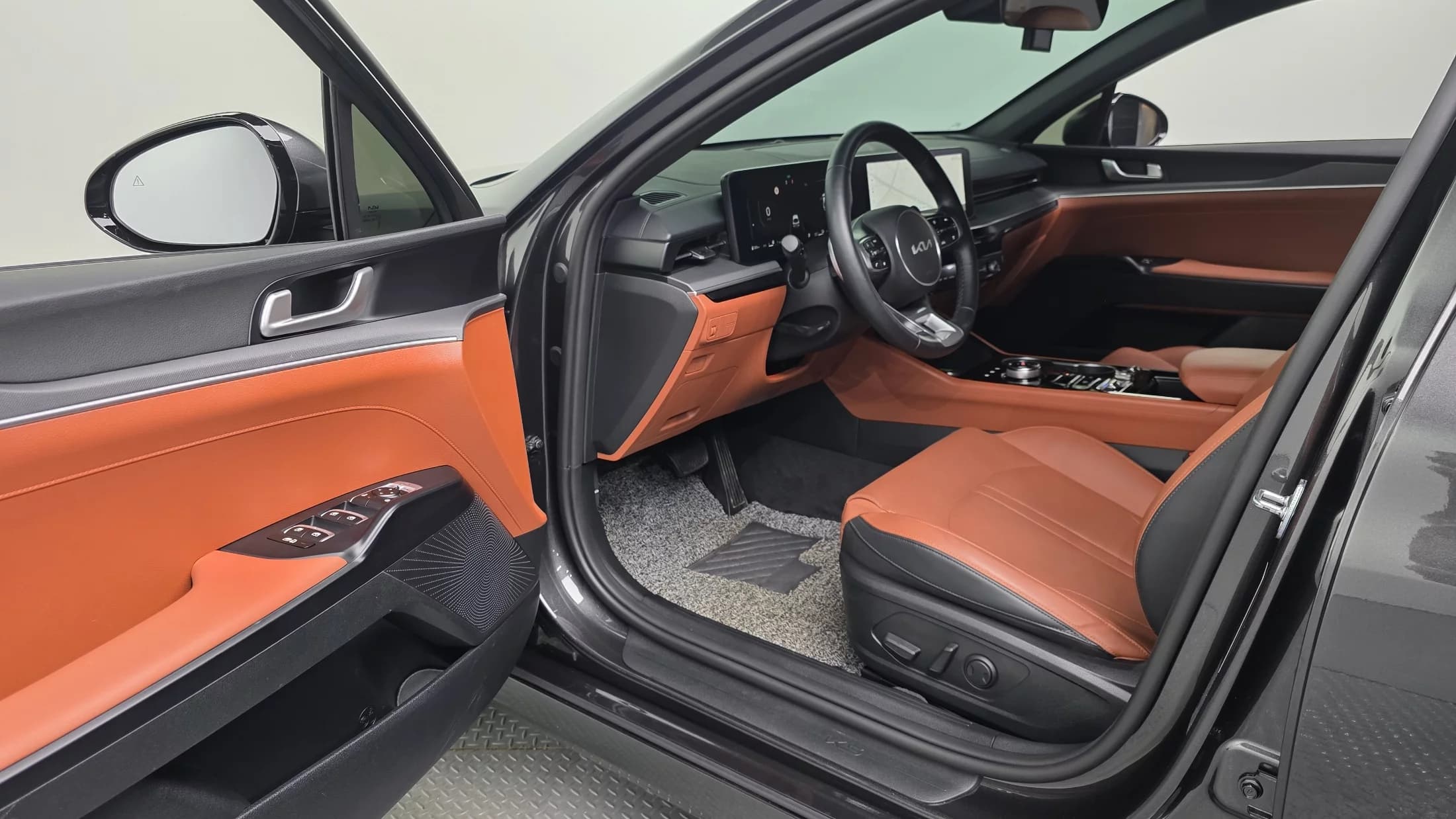Kia K5 (Киа Оптима) Prestige, гибрид, 2024 г. 26789 км. — фото 11