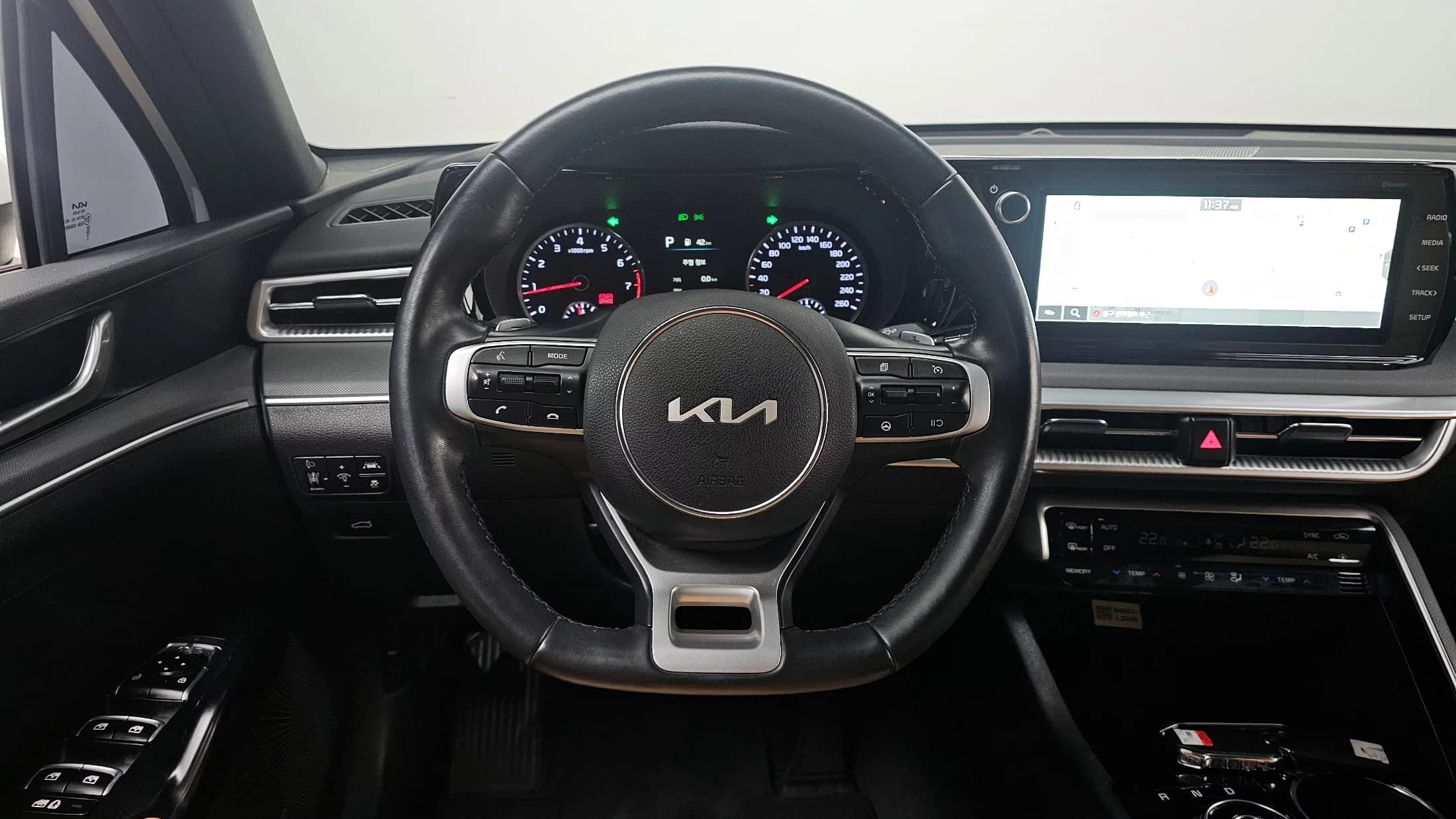 Kia K5 (Киа Оптима) 1.6 Turbo Prestige, 2022 г. 65796 км. — фото 13