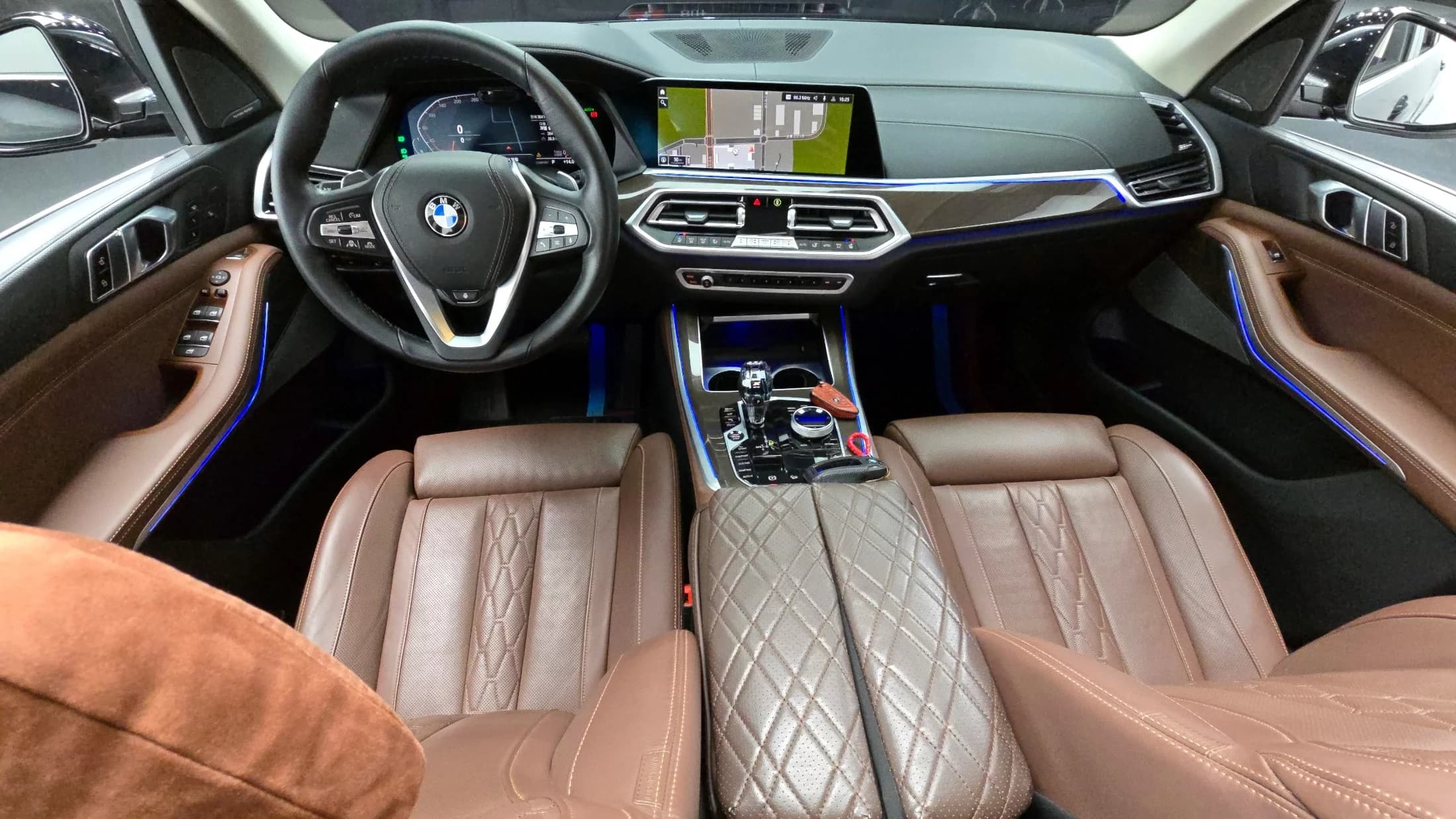 BMW X5 xDrive 40i xLine, 2022 г. 36550 км. — фото 7