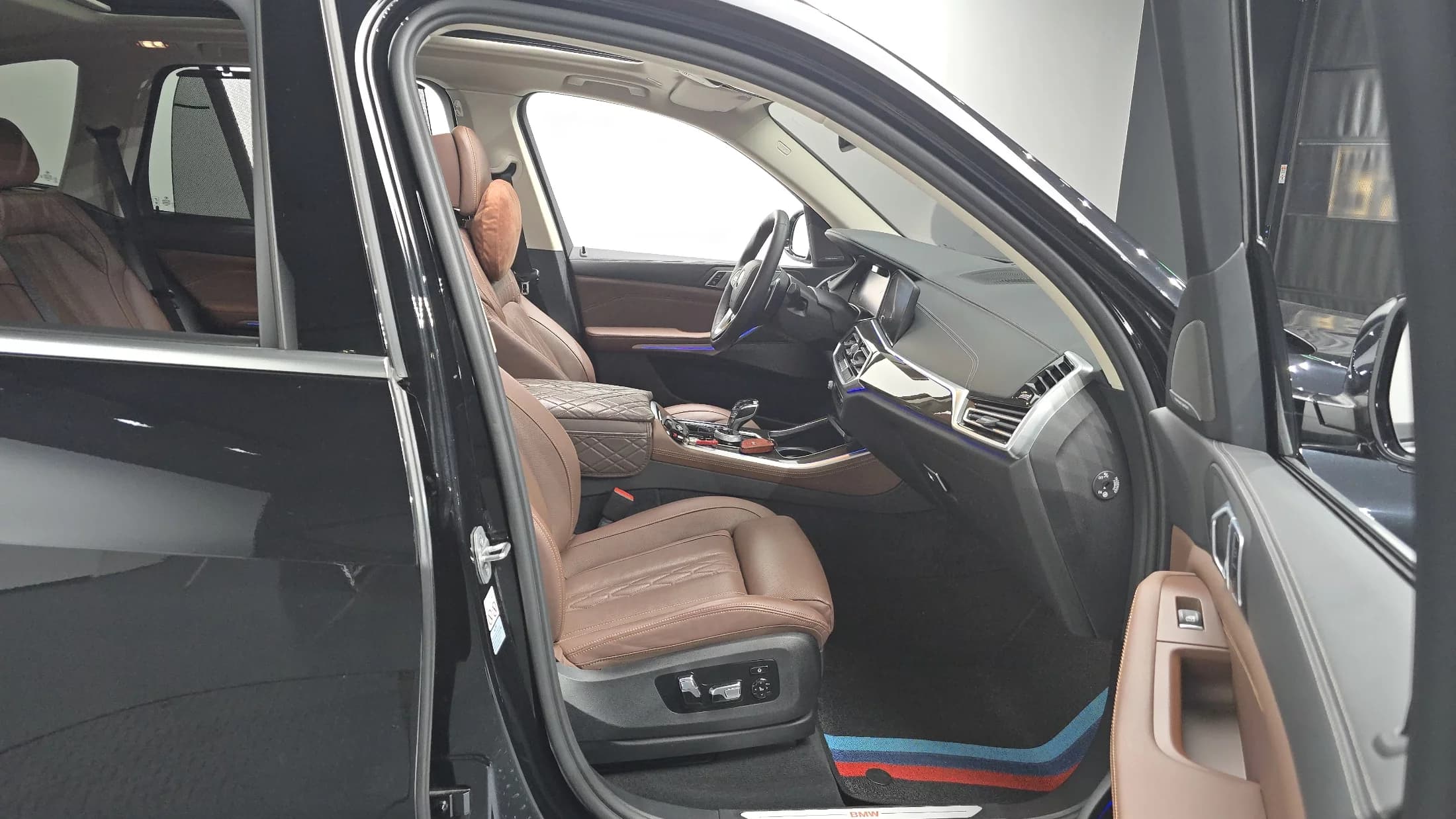 BMW X5 xDrive 40i xLine, 2022 г. 36550 км. — фото 10