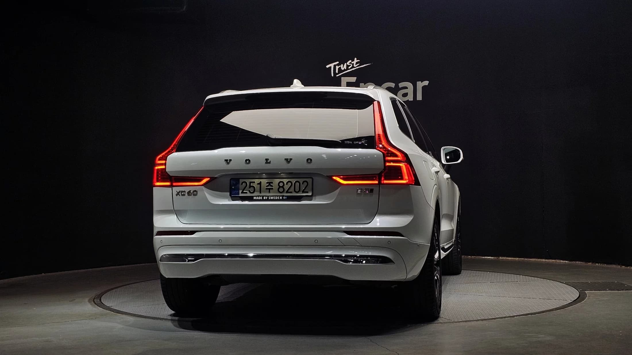 Volvo XC60 B5 Inscription, 2021 г. 21663 км. — фото 4