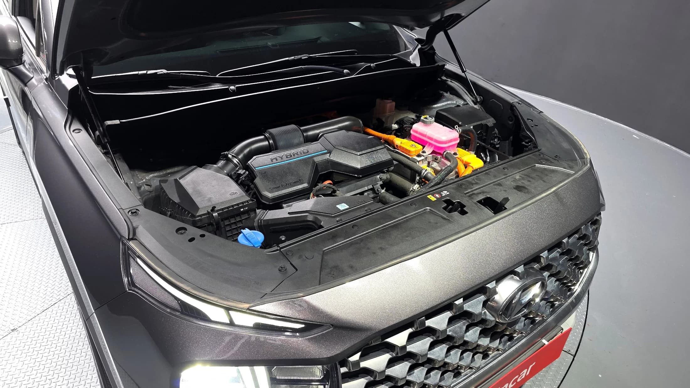 Hyundai Santa Fe HEV 1.6 2WD Exclusive, гибрид, 2023 г. 28503 км. — фото 6