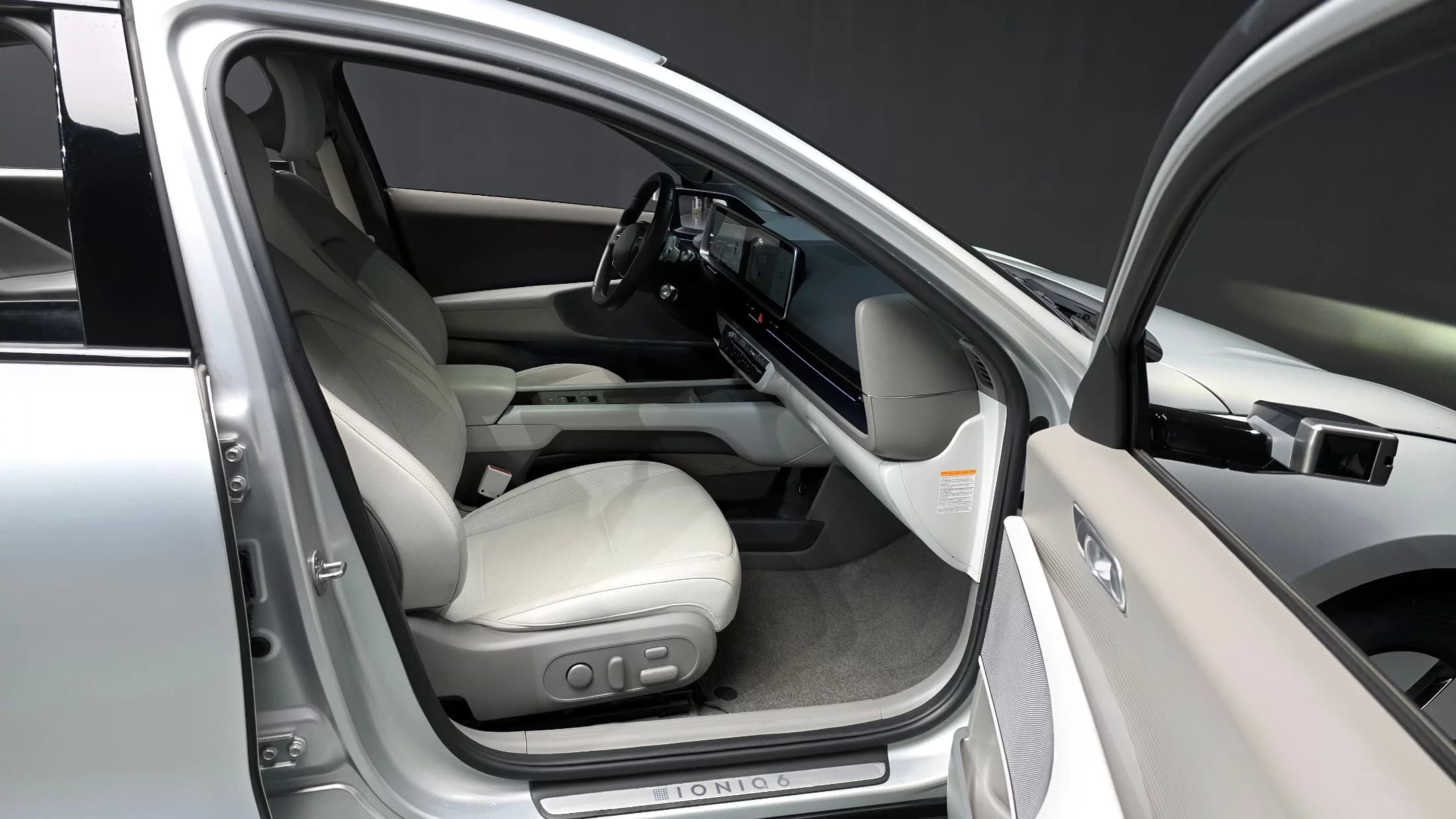 Hyundai Ioniq 6 Long Range Prestige, электромобиль, 2023 г. 21949 км. — фото 11