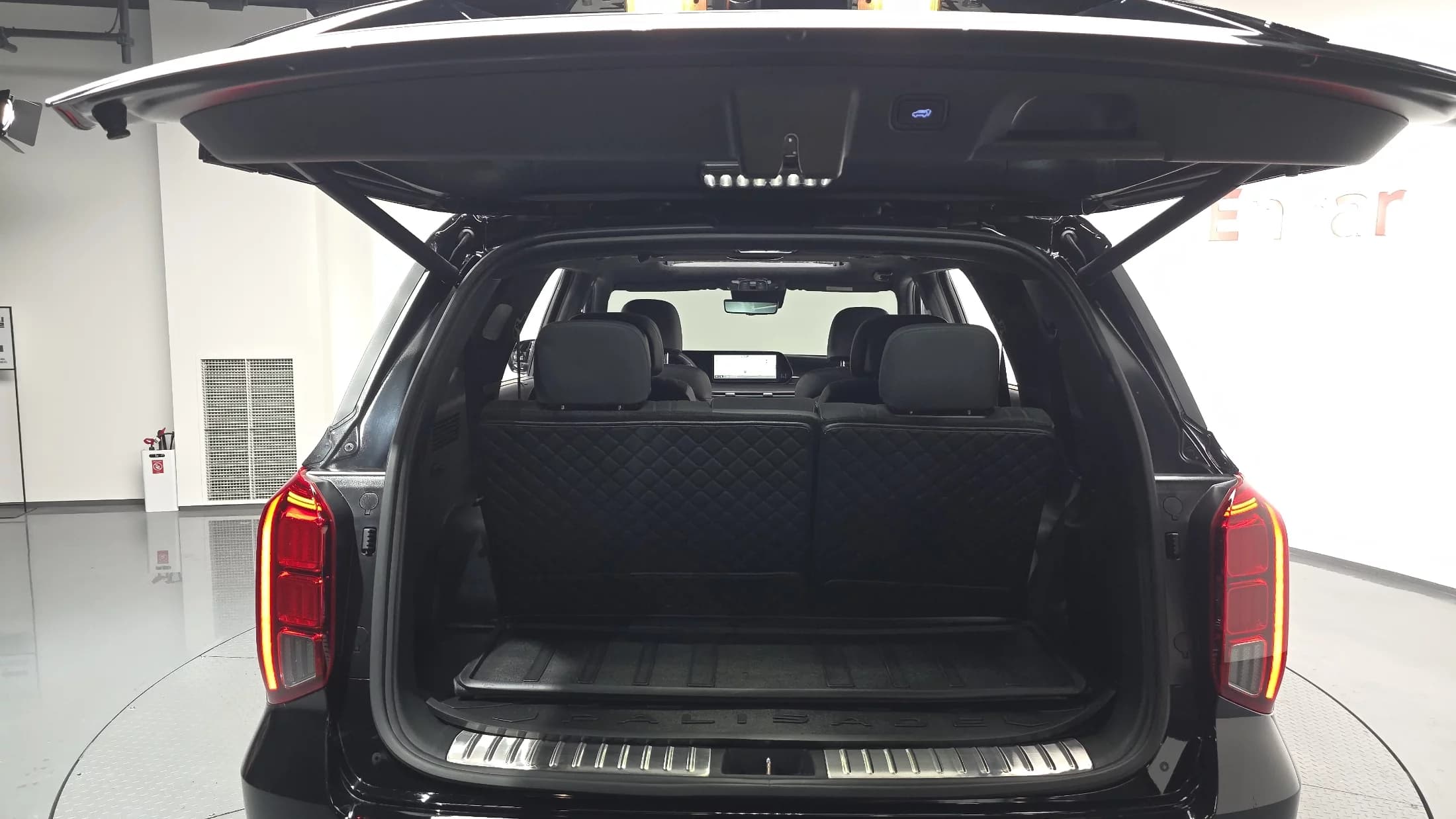 Hyundai Palisade Diesel 2.2 4WD Calligraphy Black Edition, 2023 г. 45045 км. — фото 20