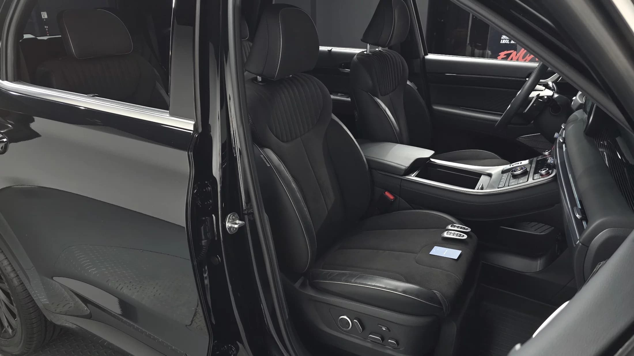 Hyundai Palisade Diesel 2.2 4WD Calligraphy Black Edition, 2023 г. 45045 км. — фото 10
