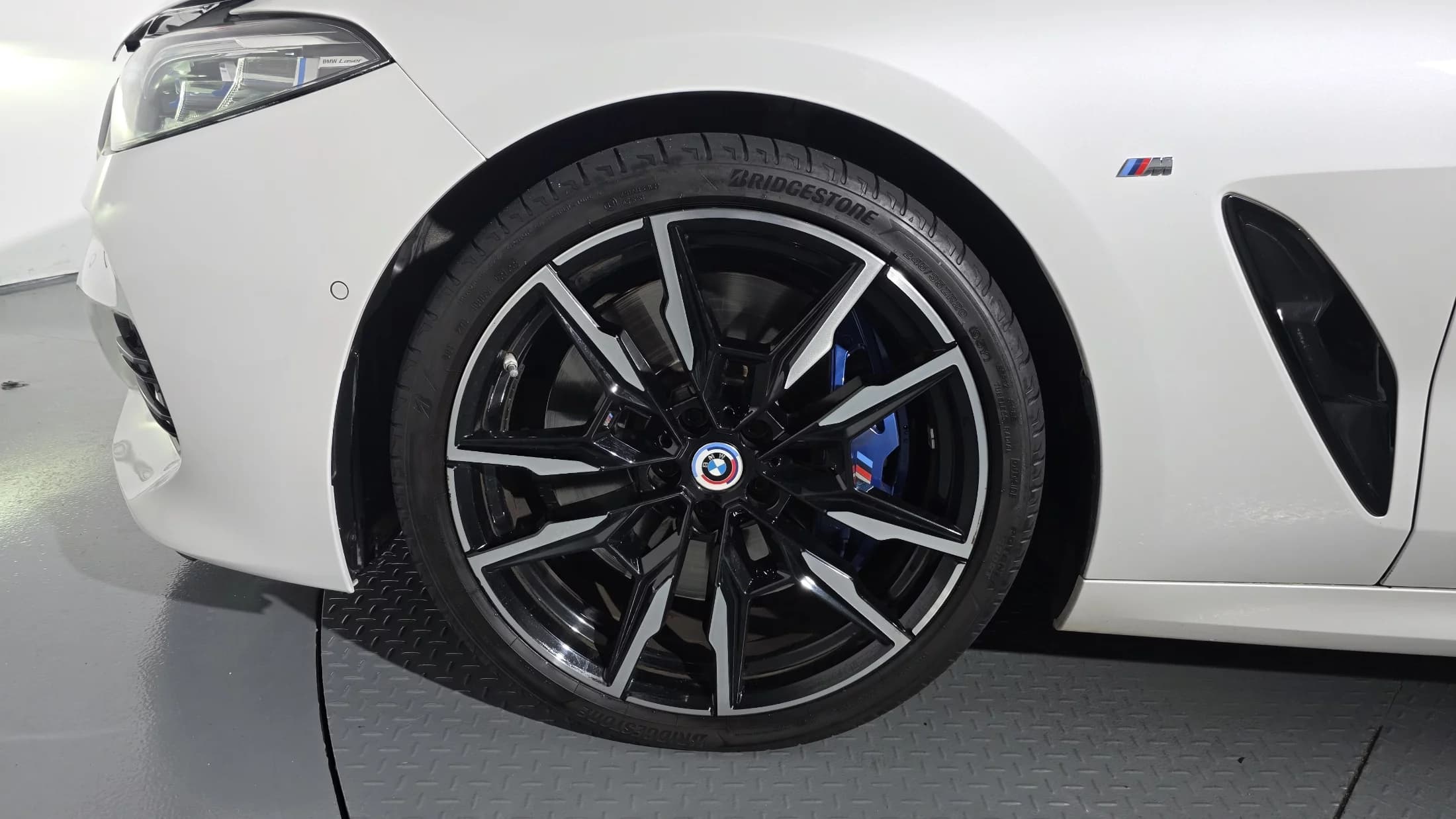 BMW 8-Series M850i xDrive Gran Coupe, 2022 г. 43495 км. — фото 4