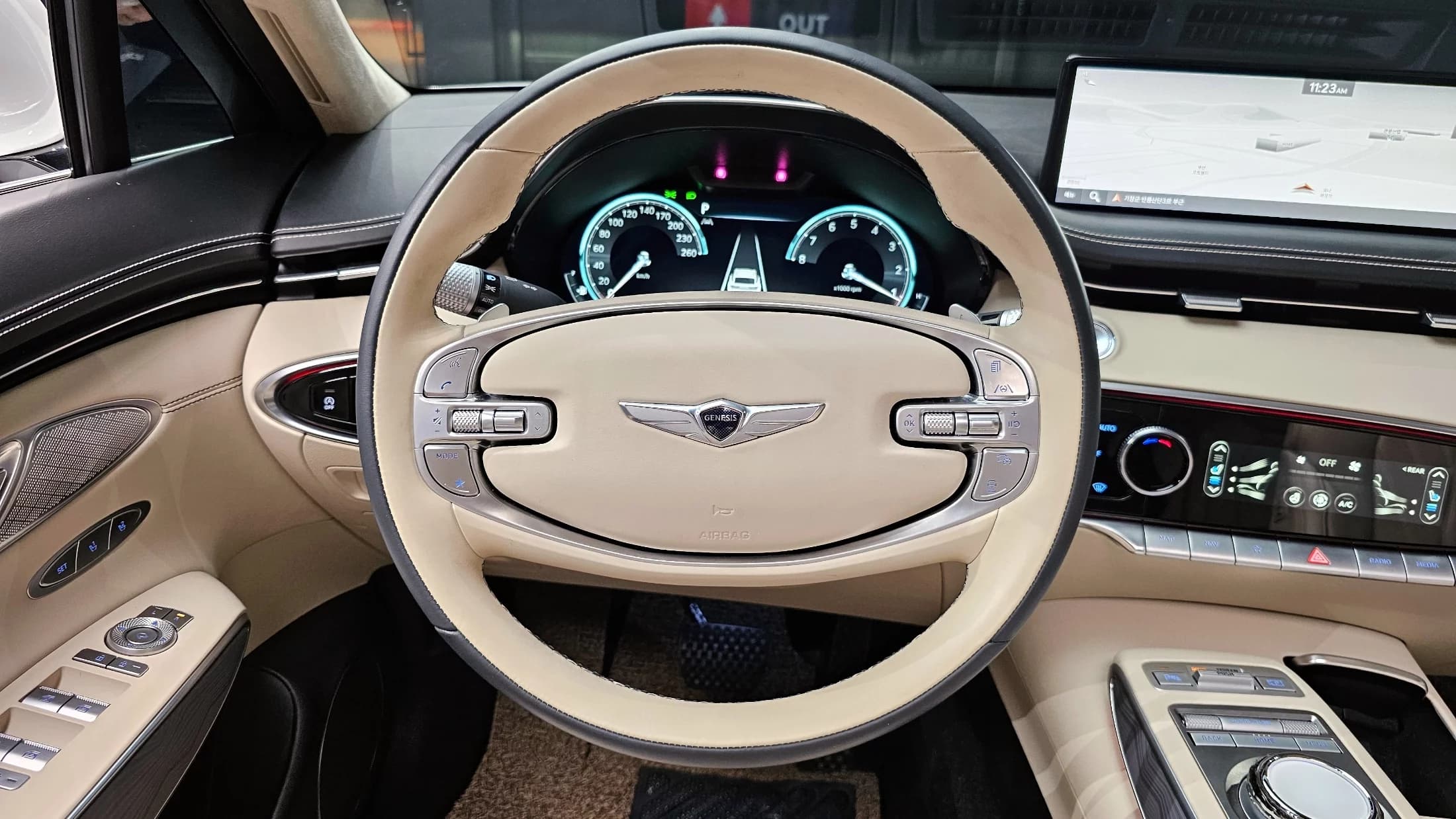 Genesis GV70 2.5T Gasoline AWD, 2023 г. 22308 км. — фото 12