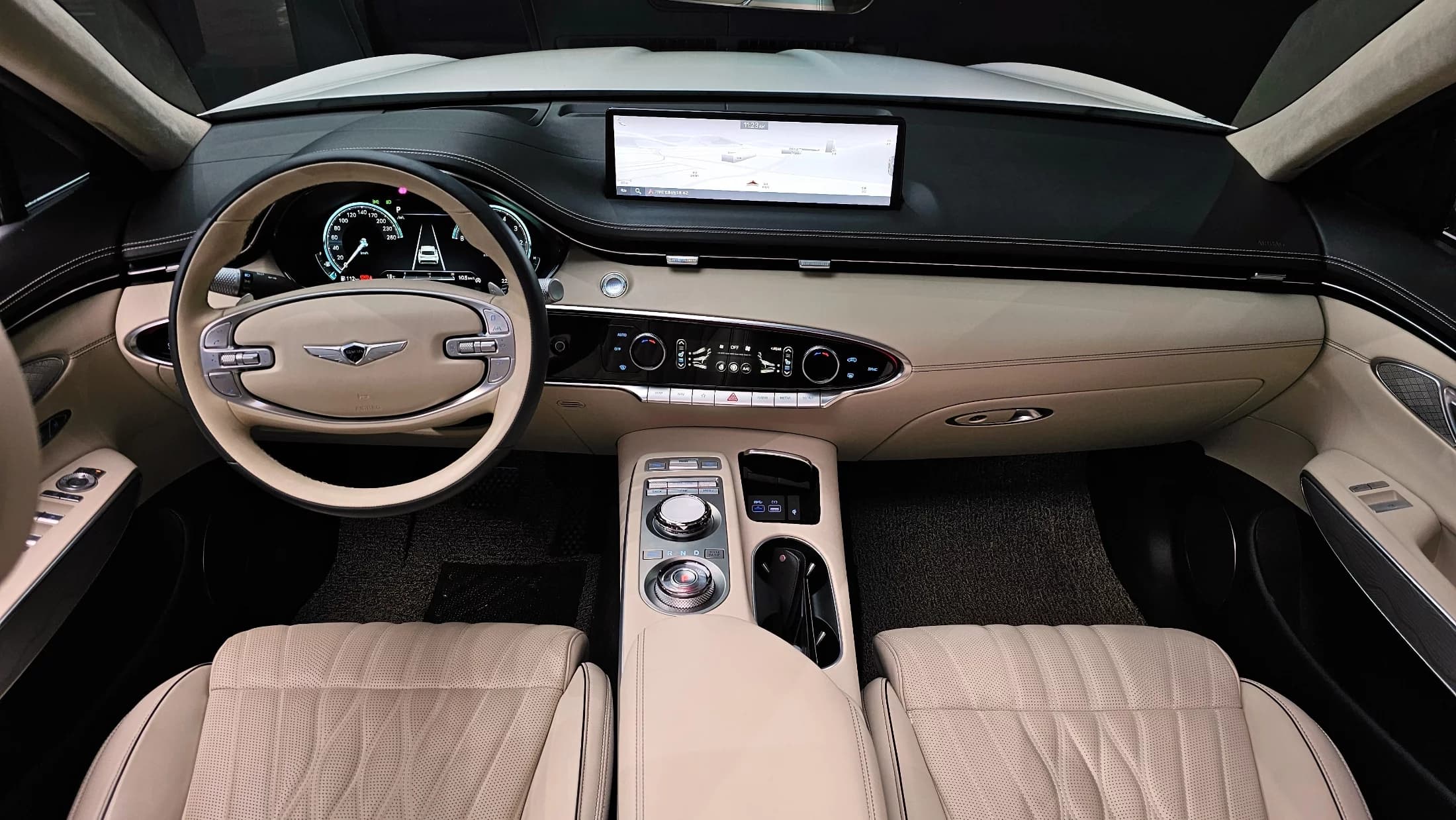 Genesis GV70 2.5T Gasoline AWD, 2023 г. 22308 км. — фото 7