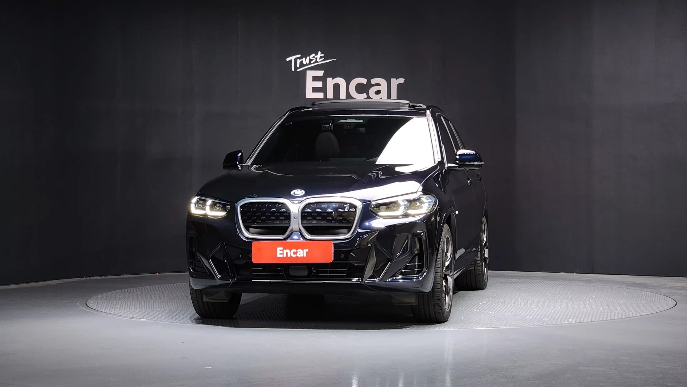 BMW iX3 M Sports, электромобиль, 2023 г. 55111 км. — фото 3