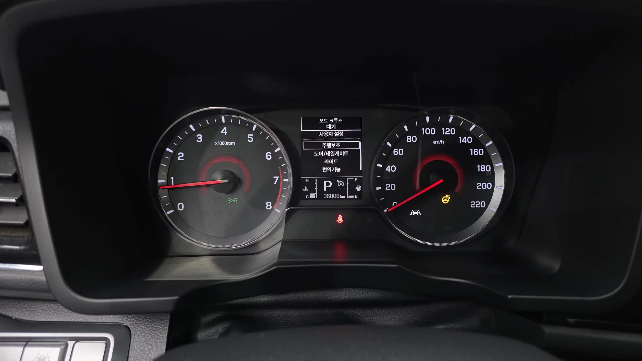 SsangYong TIBOLI Gasoline 1.5 2WD V3, 2021 г. 36946 км. — фото 8