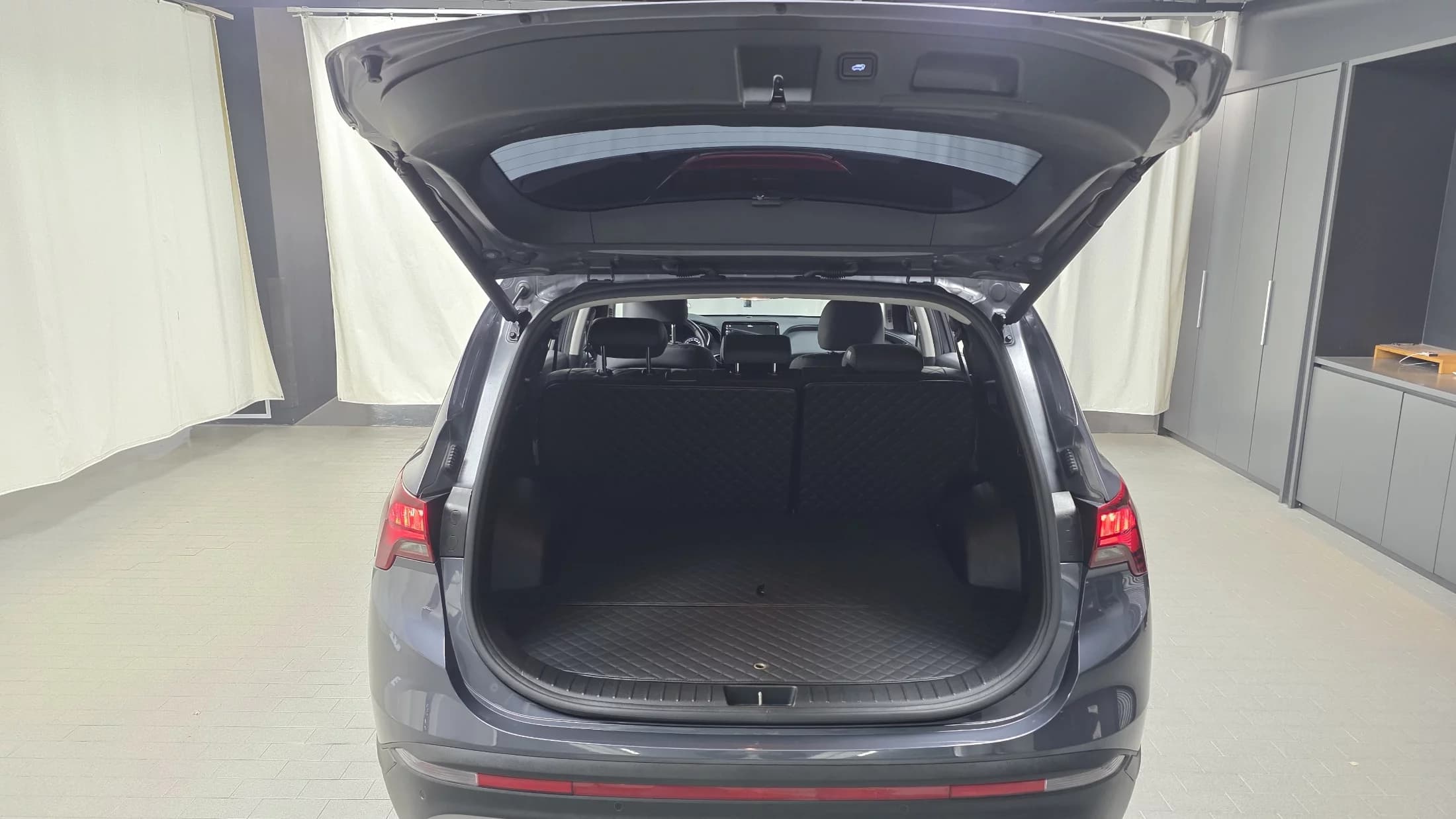 Hyundai Santa Fe Gasoline 2.5T 2WD Premium Choice, 2021 г. 33355 км. — фото 20