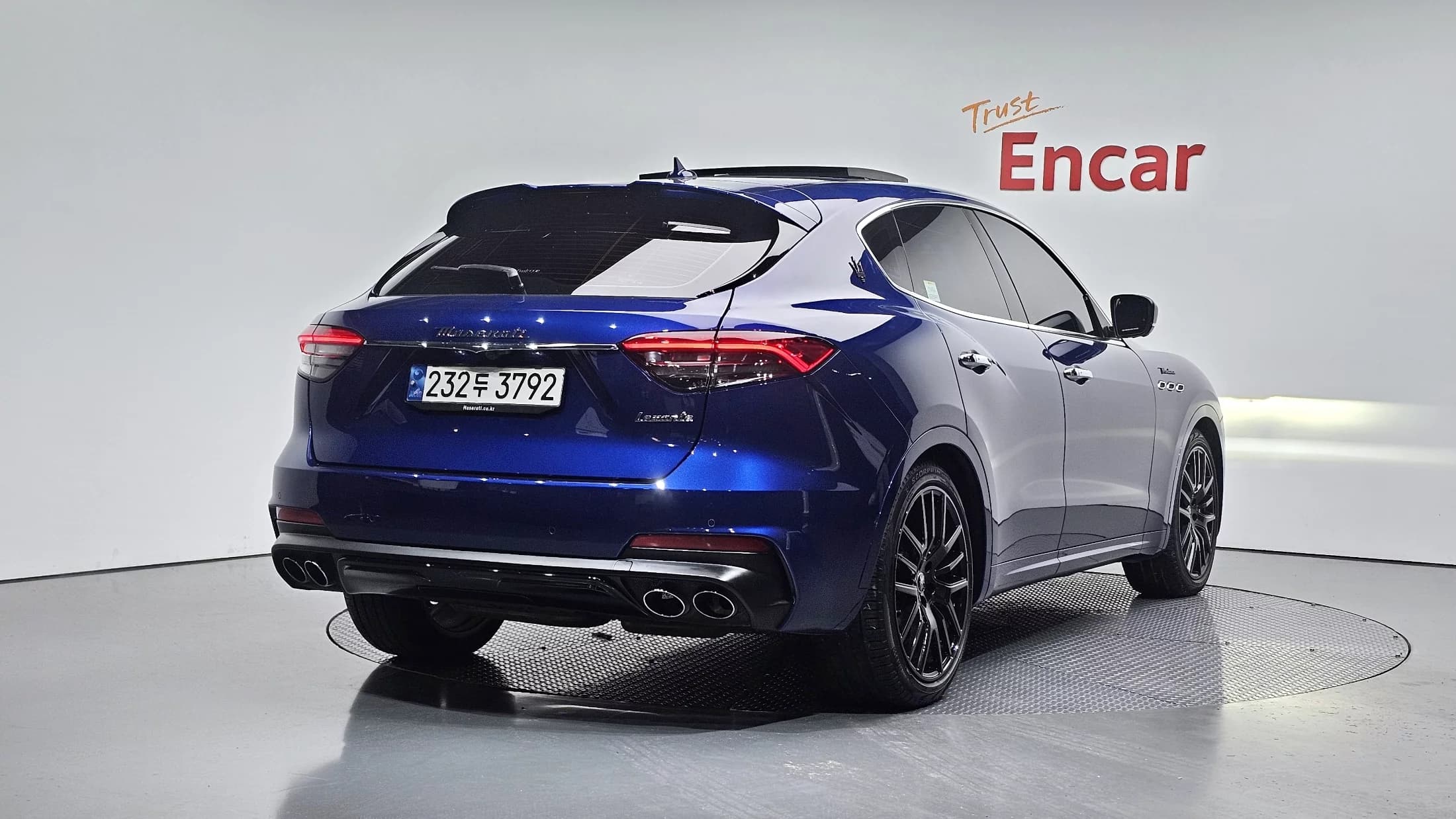 Maserati LEVANTE 3.0 AWD Modena, 2022 г. 28012 км. — фото 2