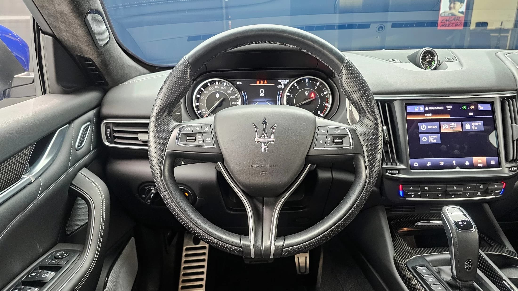 Maserati LEVANTE 3.0 AWD Modena, 2022 г. 28012 км. — фото 14