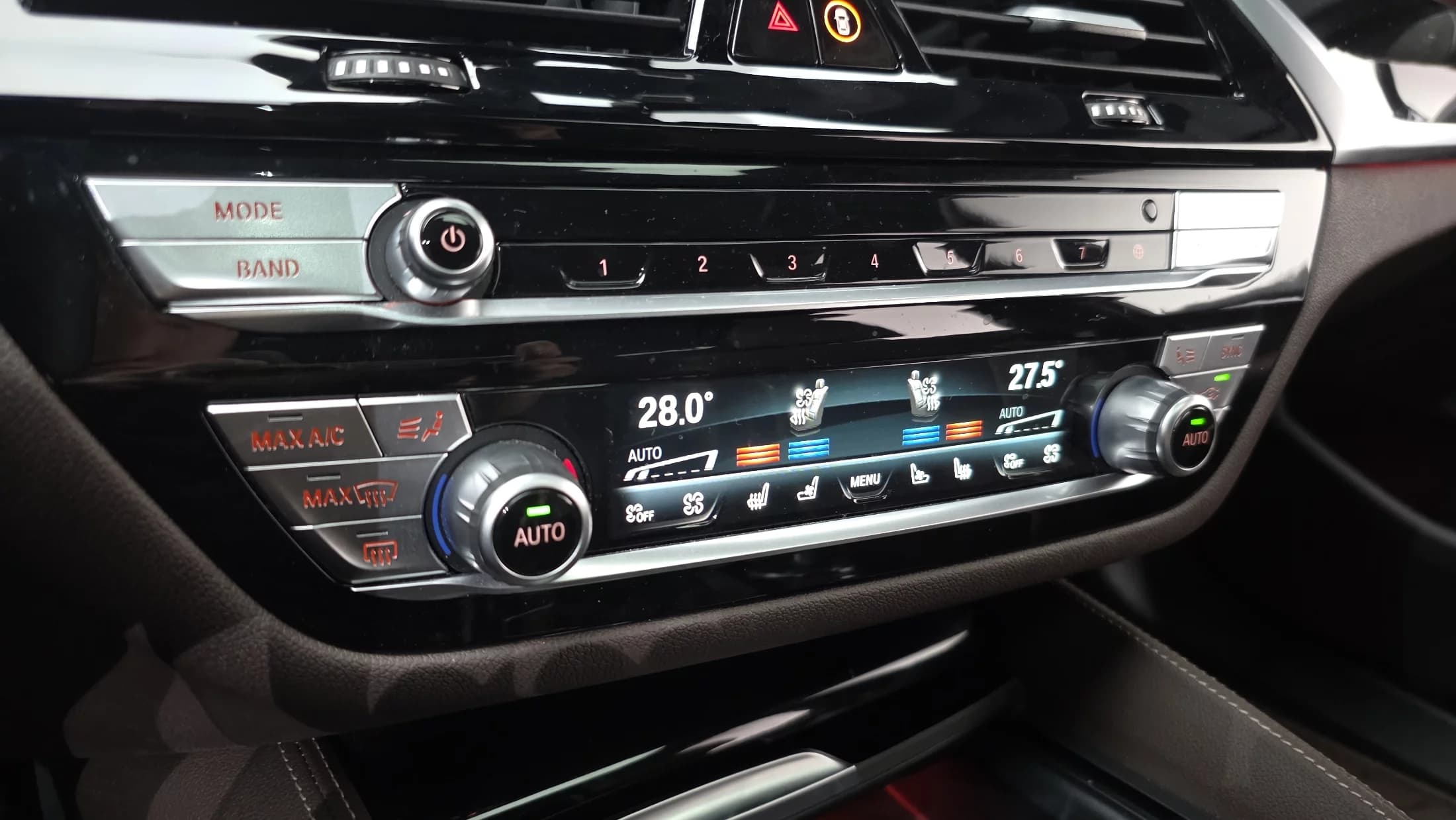 BMW 5-Series 530i M Sport Package, 2023 г. 32758 км. — фото 30