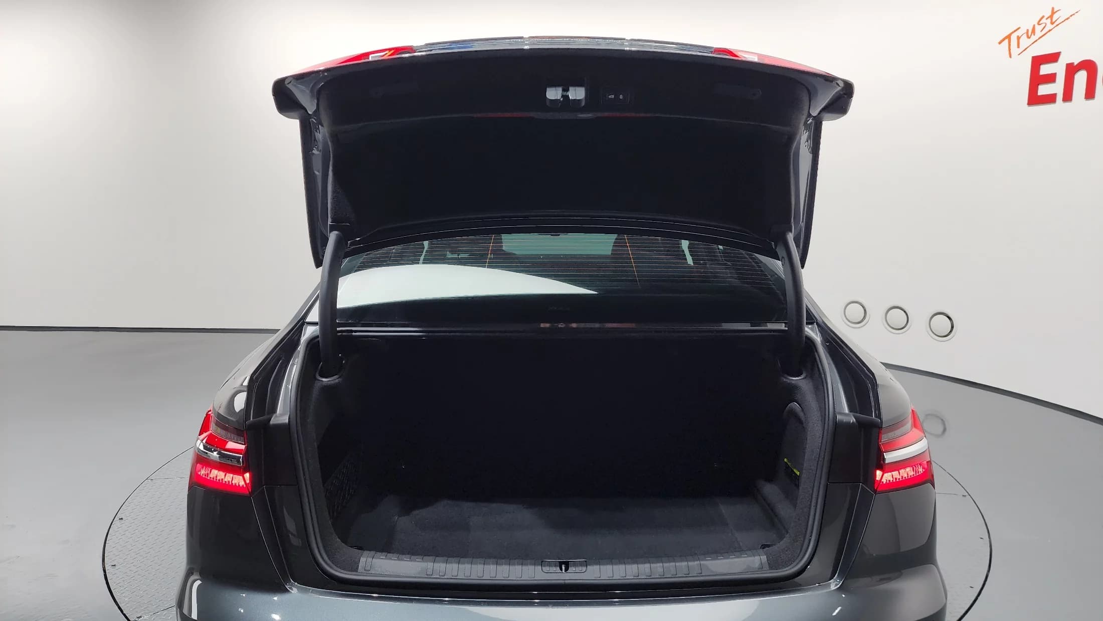 Audi A6 40 TDI Premium, 2023 г. 33993 км. — фото 20