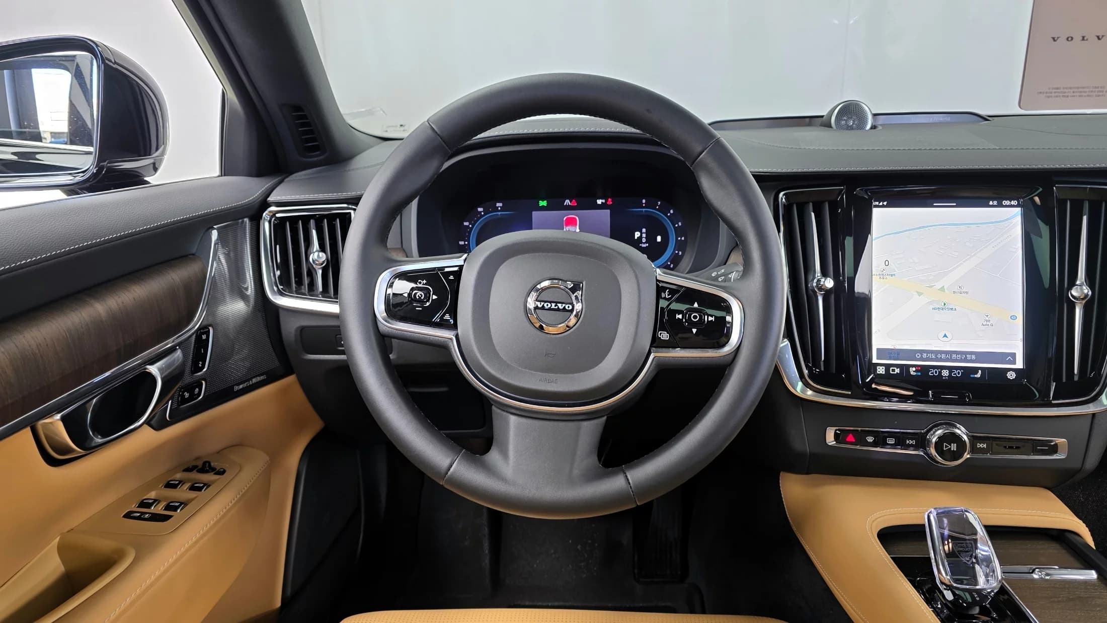Volvo S90 B6 AWD Ultimate Bright, 2024 г. 13024 км. — фото 13