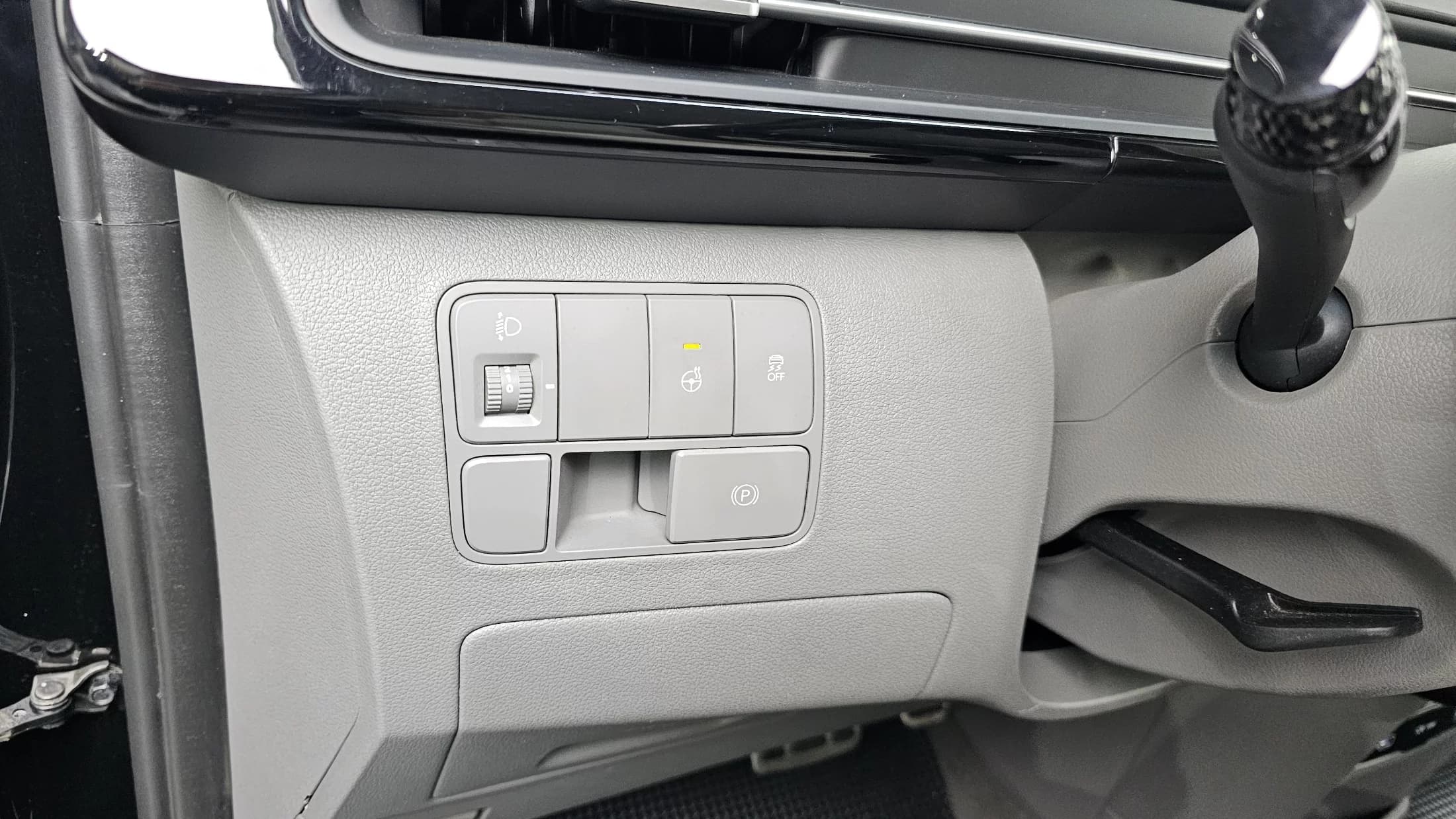 Hyundai Staria L3.5 Lounge 9-Seater Inspiration, 2021 г. 145756 км. — фото 13