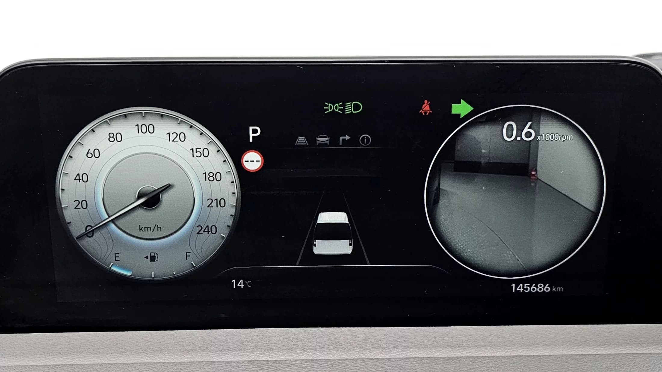 Hyundai Staria L3.5 Lounge 9-Seater Inspiration, 2021 г. 145756 км. — фото 8