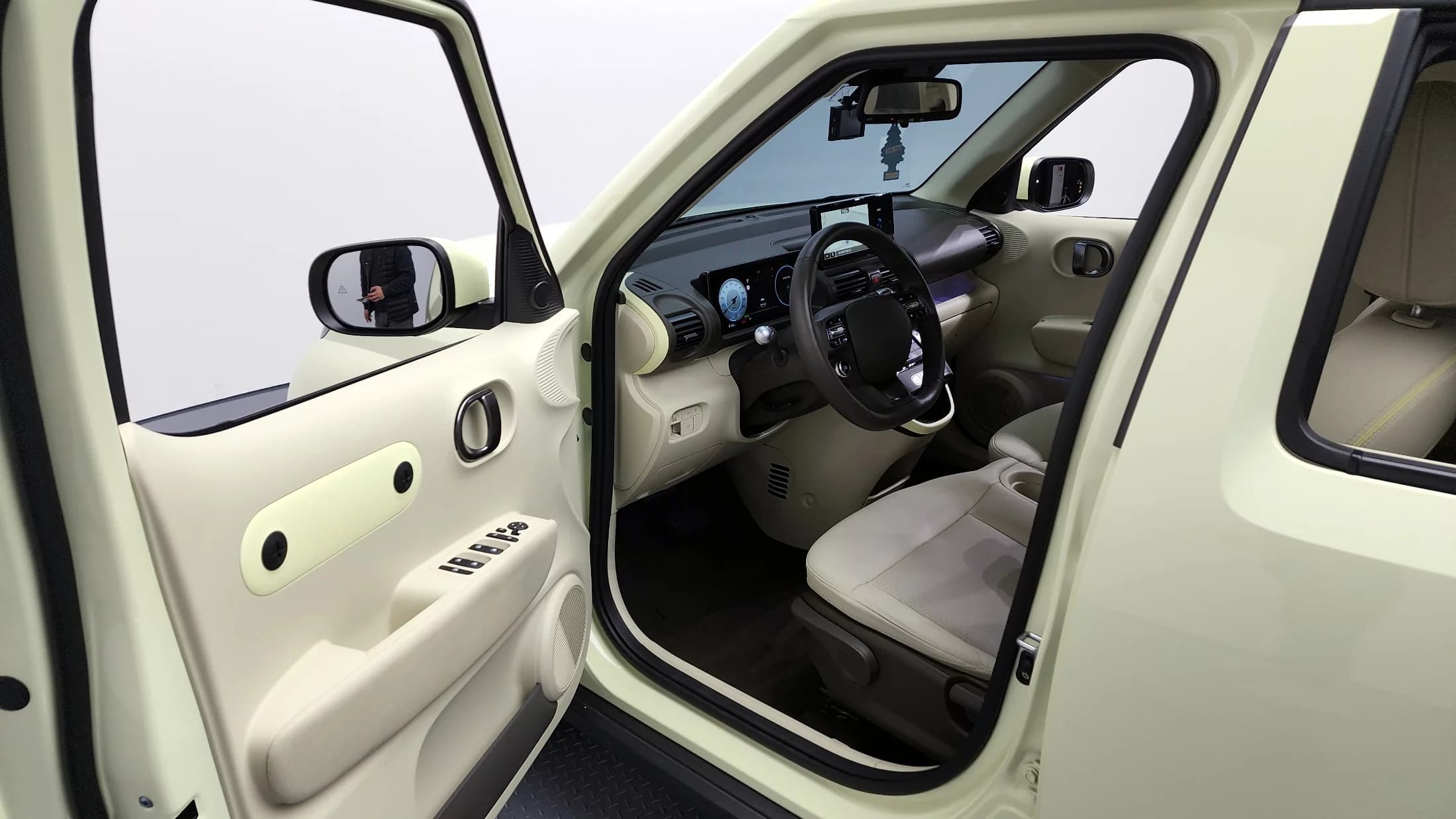 Hyundai Casper Electric Inspiration, электромобиль, 2025 г. 8685 км. — фото 10