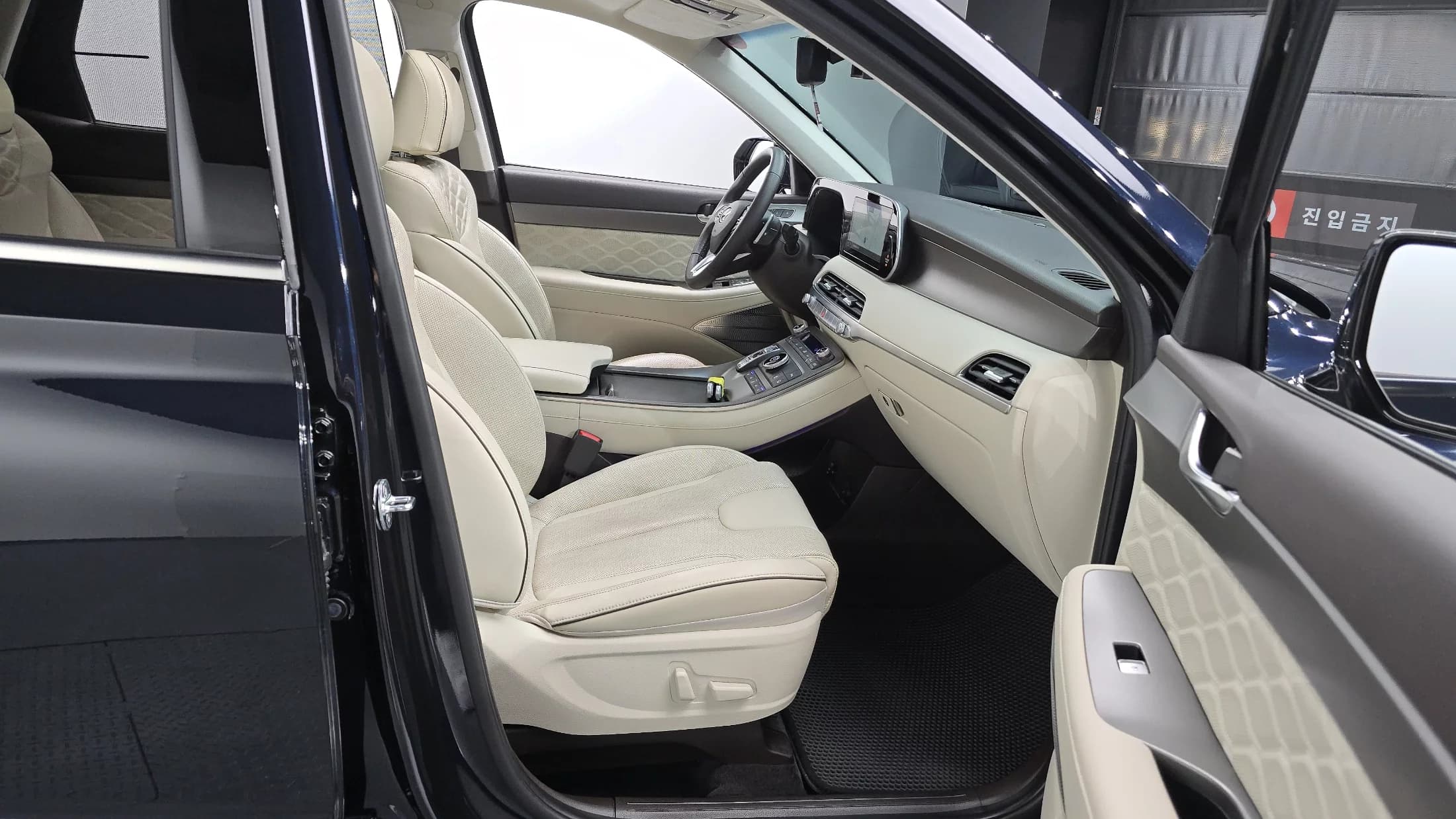 Hyundai Palisade Diesel 2.2 2WD Calligraphy, 2021 г. 65063 км. — фото 10