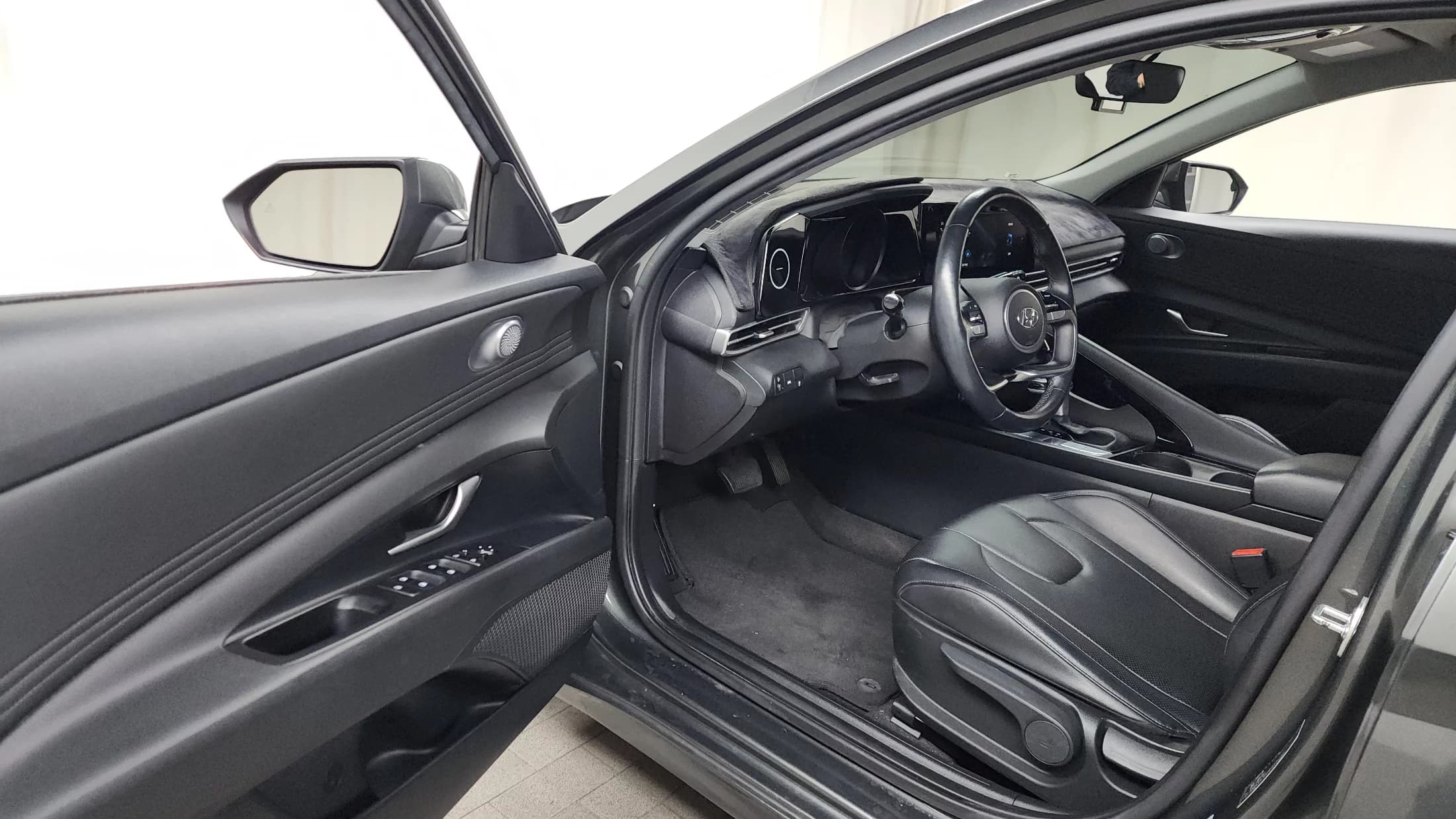 Hyundai AVANTE (Хендай Элантра) 1.6 Modern, 2022 г. 132590 км. — фото 10