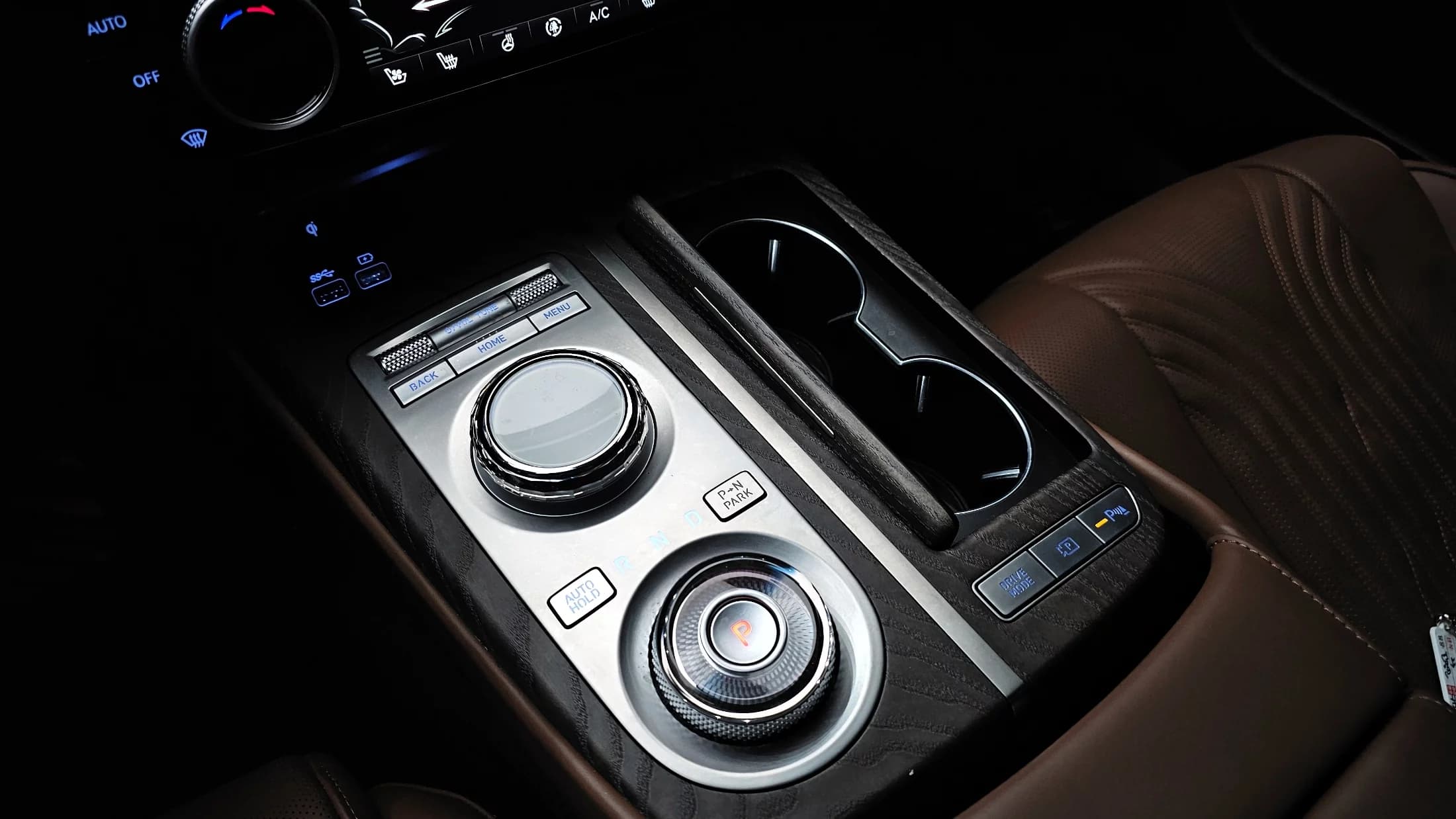 Genesis G80 Gasoline 2.5 Turbo AWD, 2023 г. 45935 км. — фото 9