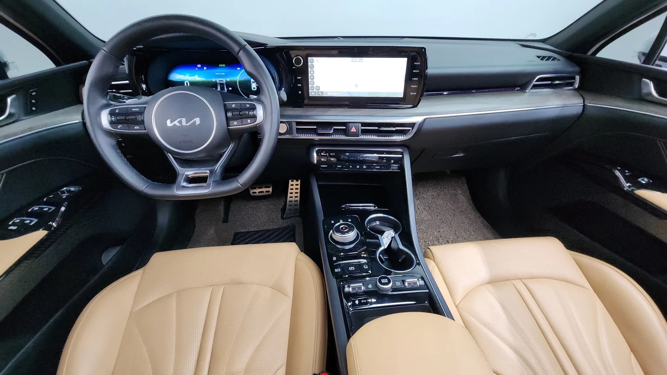 Kia K5 (Киа Оптима) 1.6 Turbo Signature, 2022 г. 43515 км. — фото 7