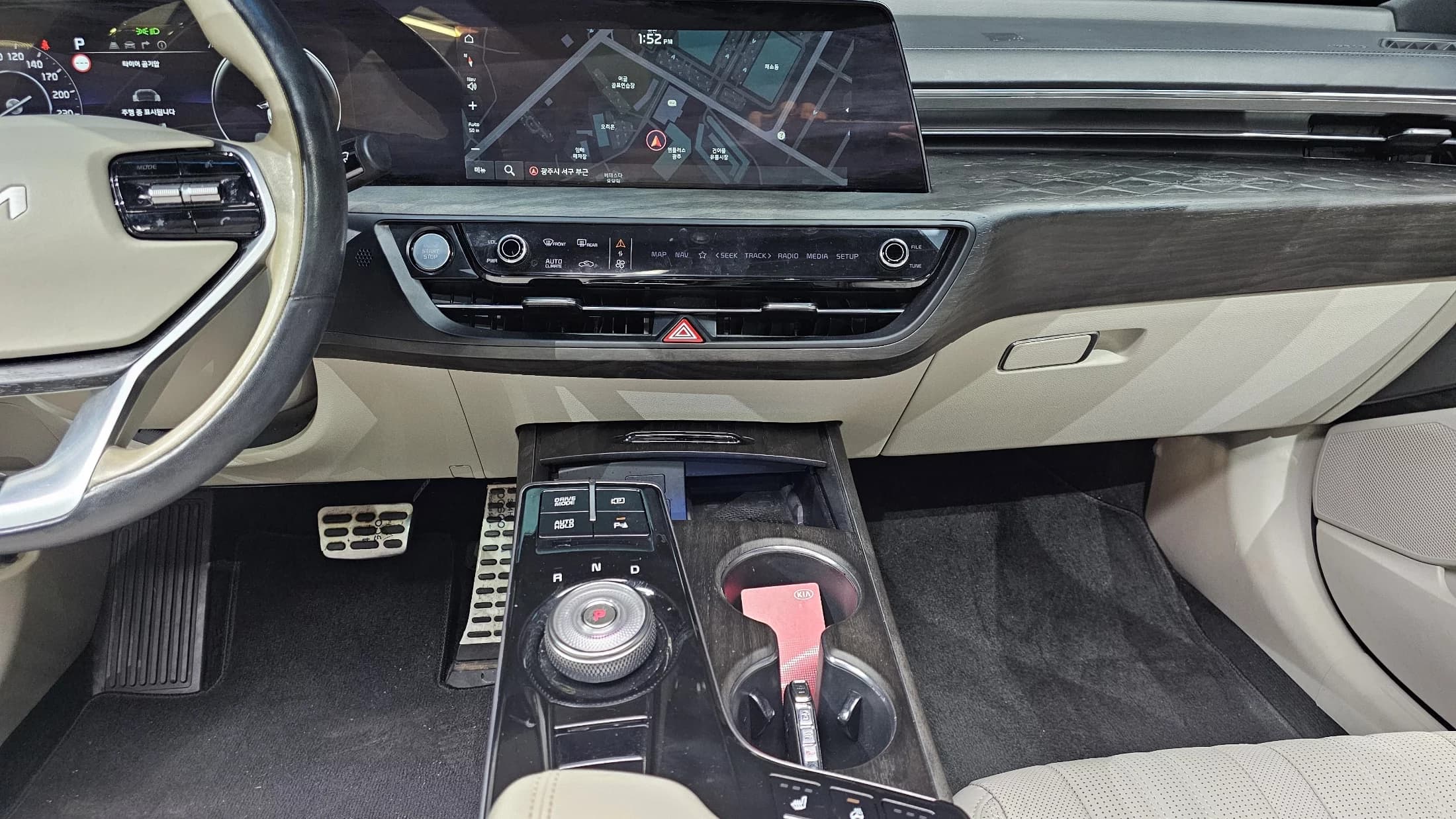 Kia K8 2.5 Gasoline 2WD Signature, 2021 г. 79221 км. — фото 15